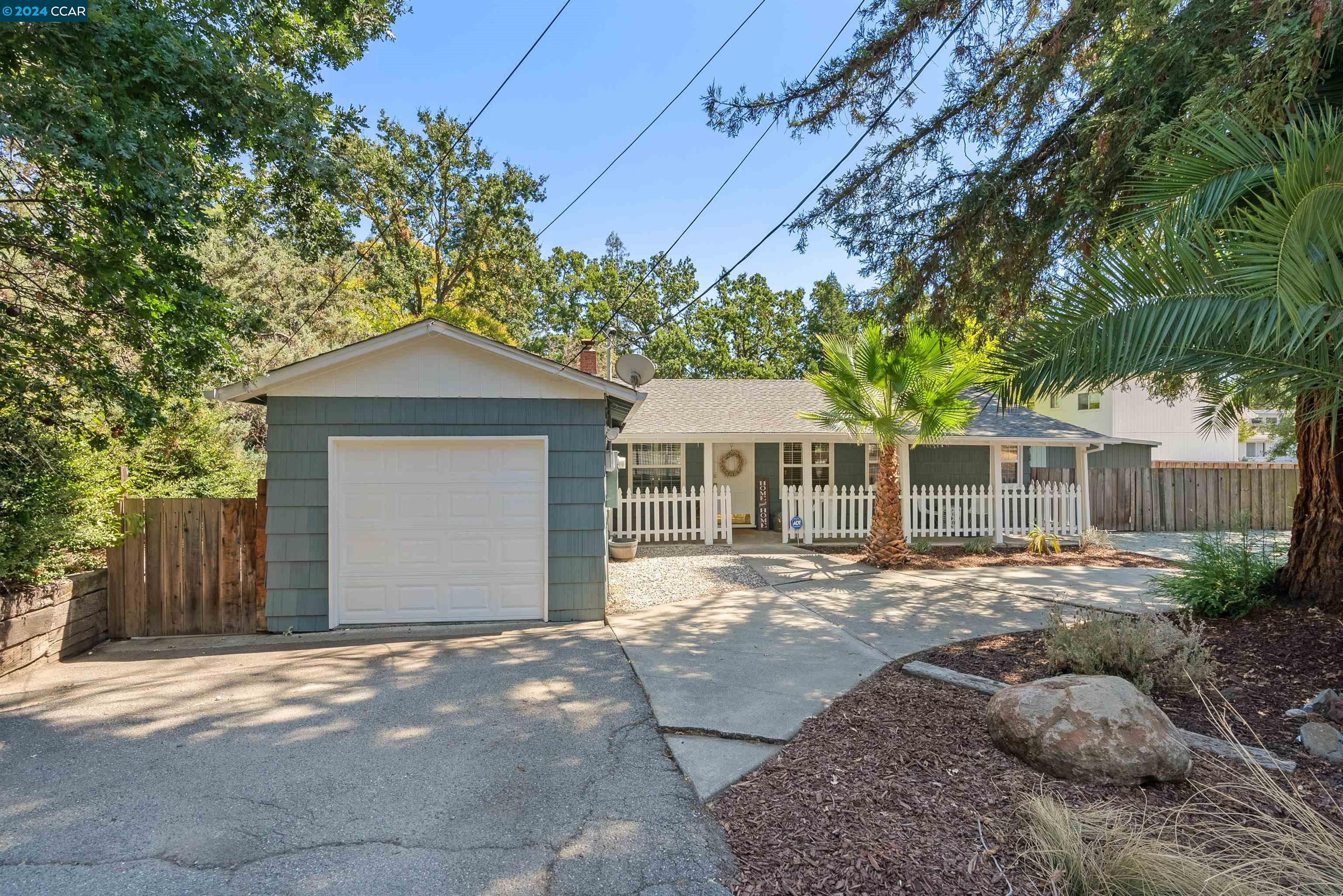 2470 San Miguel Dr