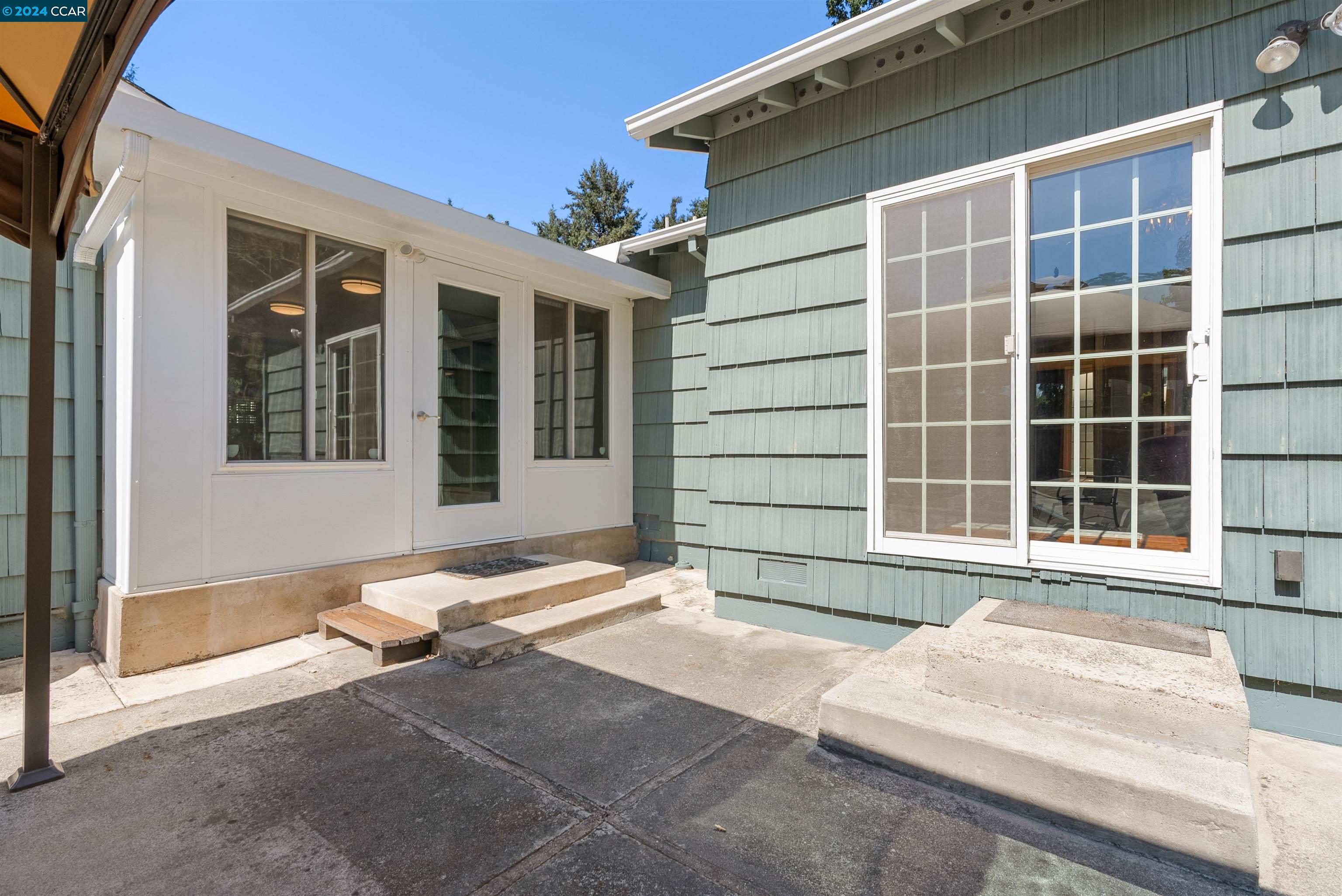 2470 San Miguel Dr