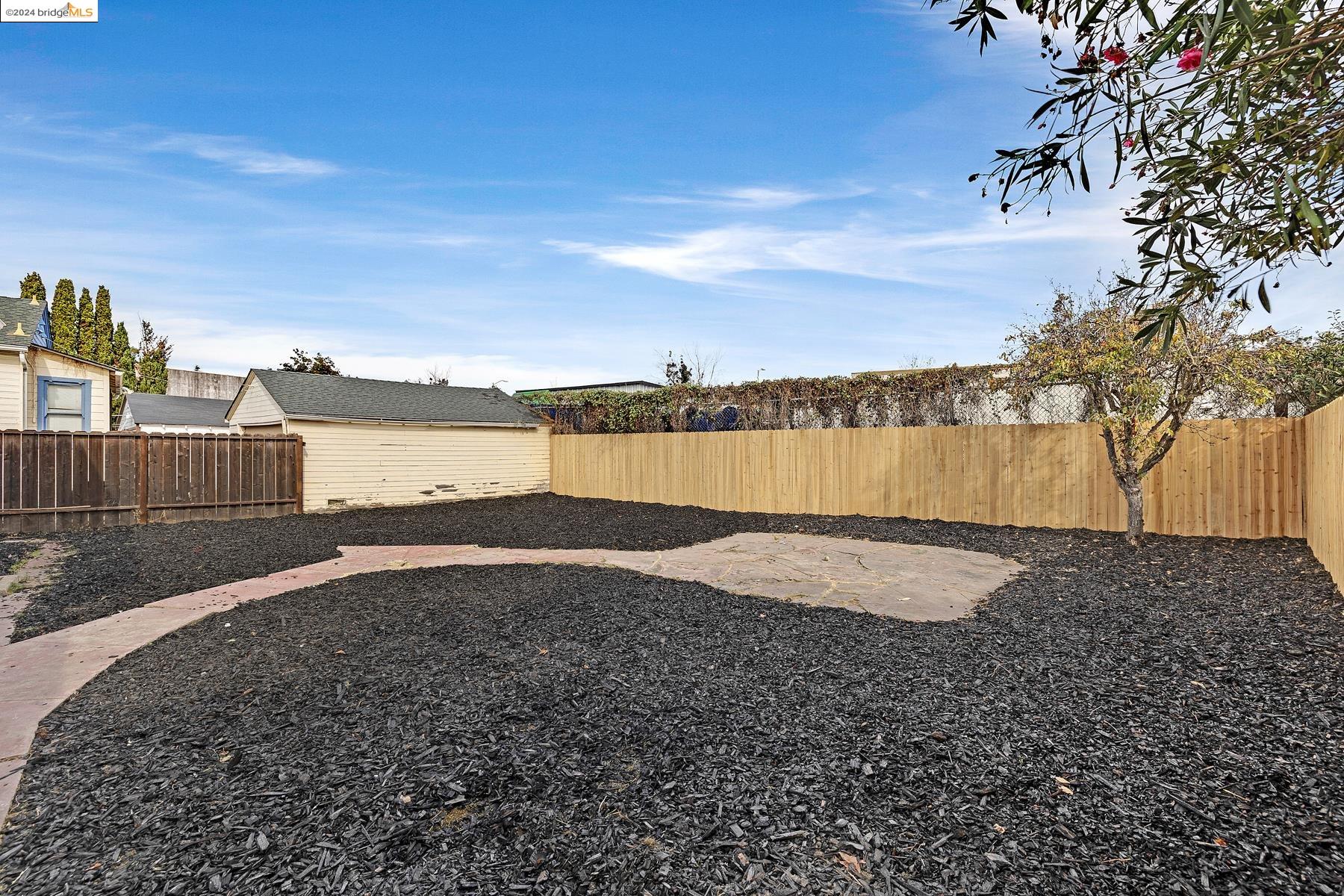 10432 Byron Ave