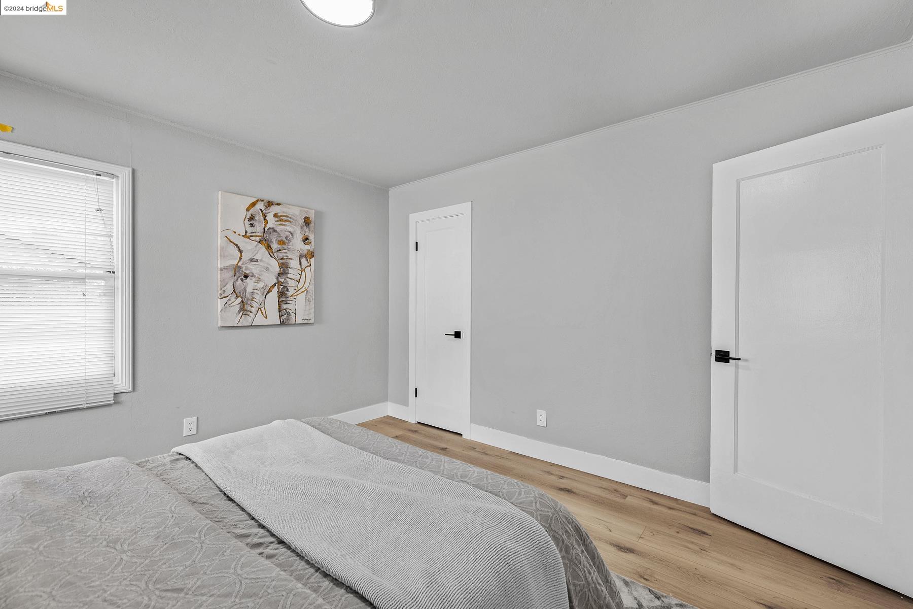 10432 Byron Ave