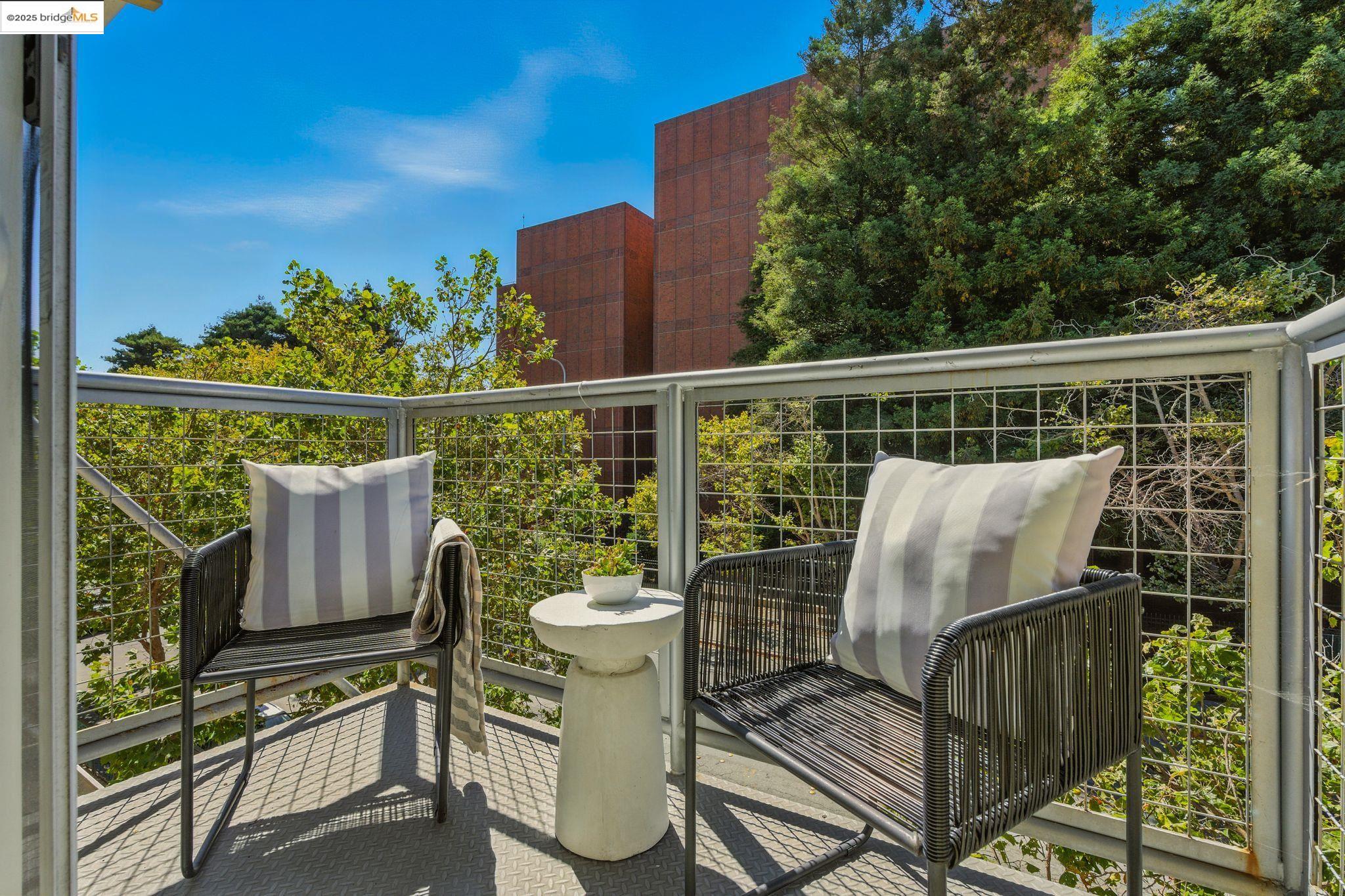 456 Marina Way