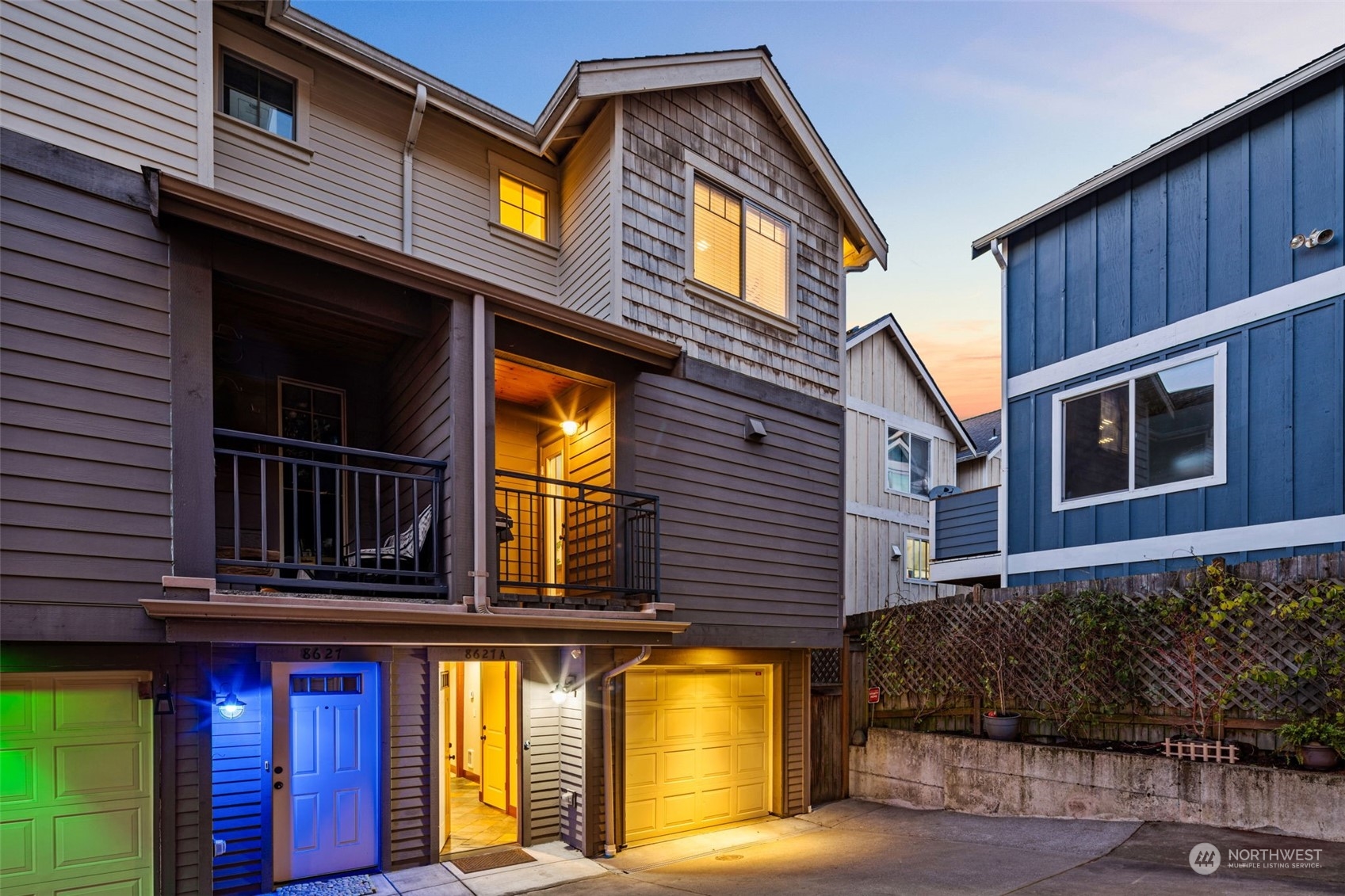 8627 Delridge Way SW Unit: A