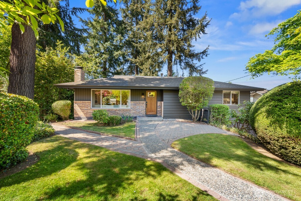 6816 NE 159th Street