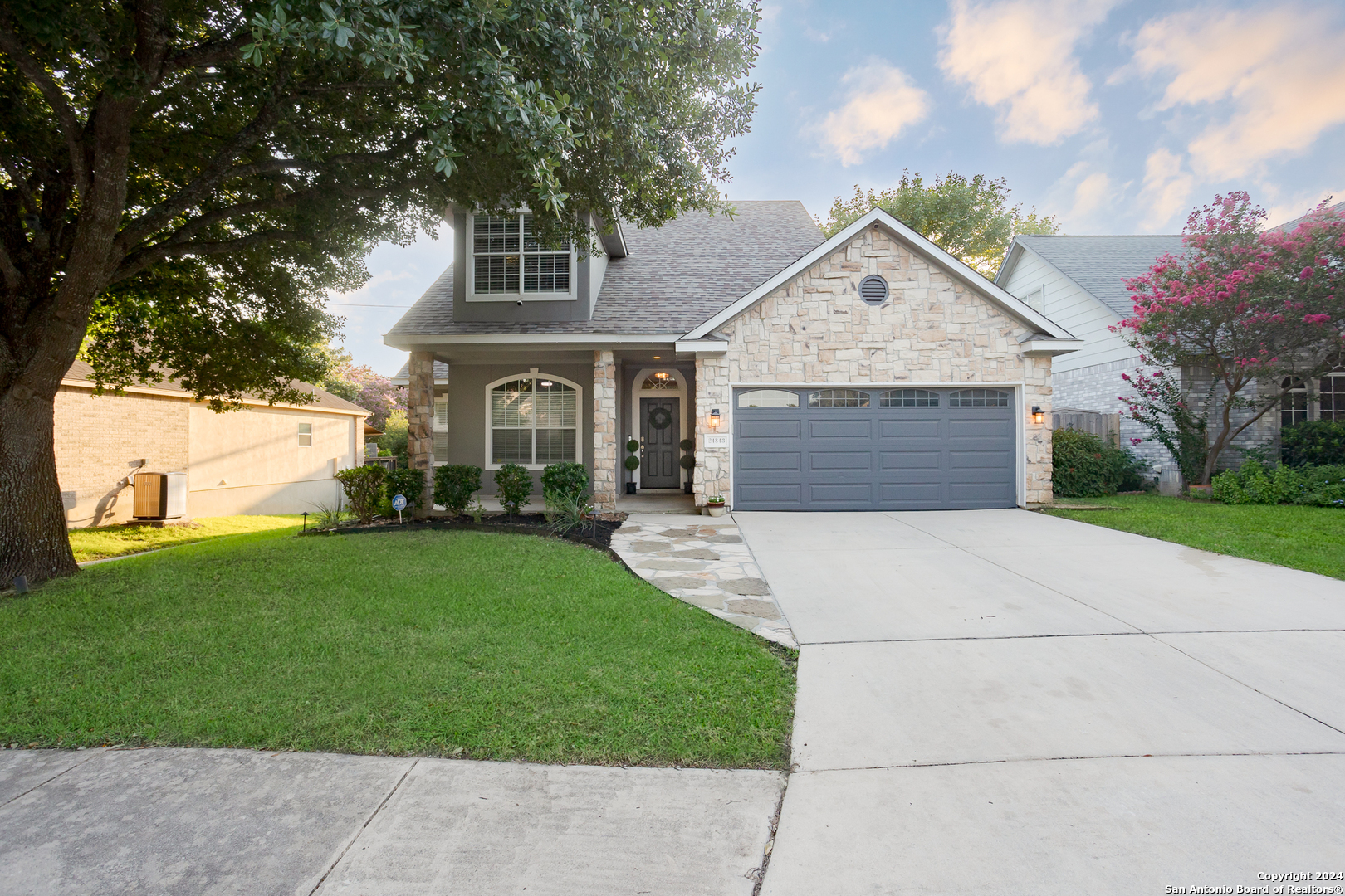 24843 CRESCENT RUN