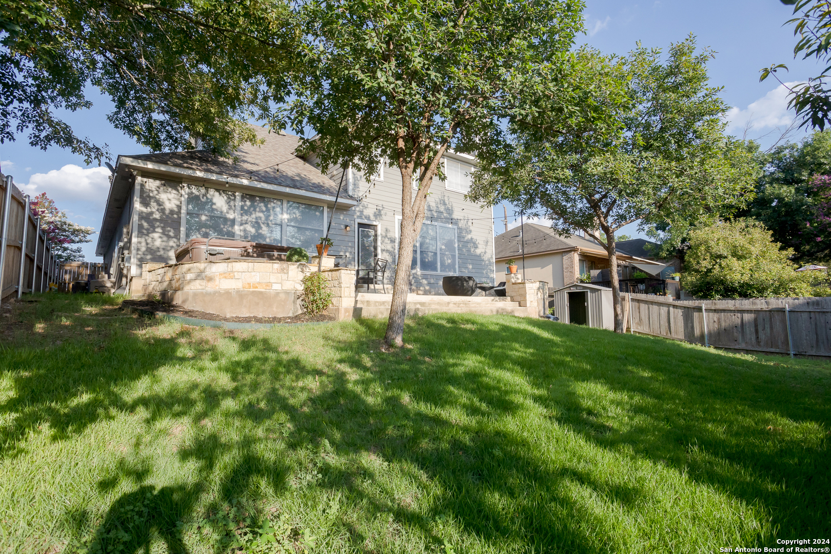 24843 CRESCENT RUN