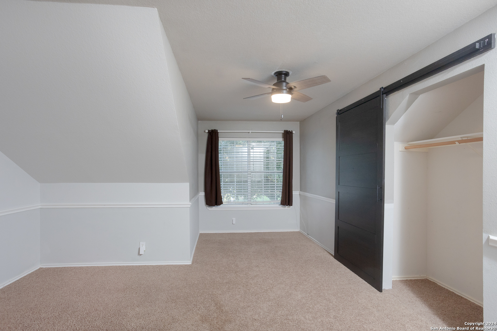 24843 CRESCENT RUN