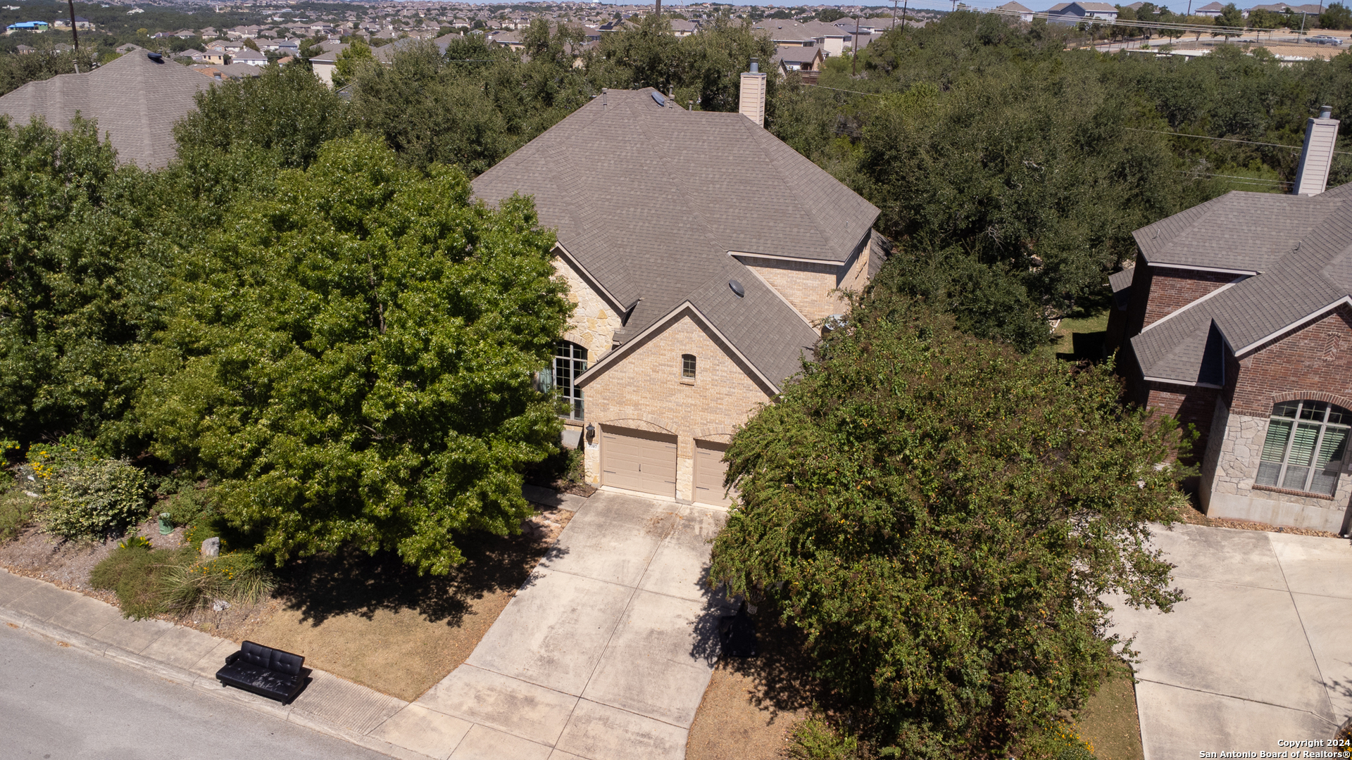 3707 SUNSET HTS