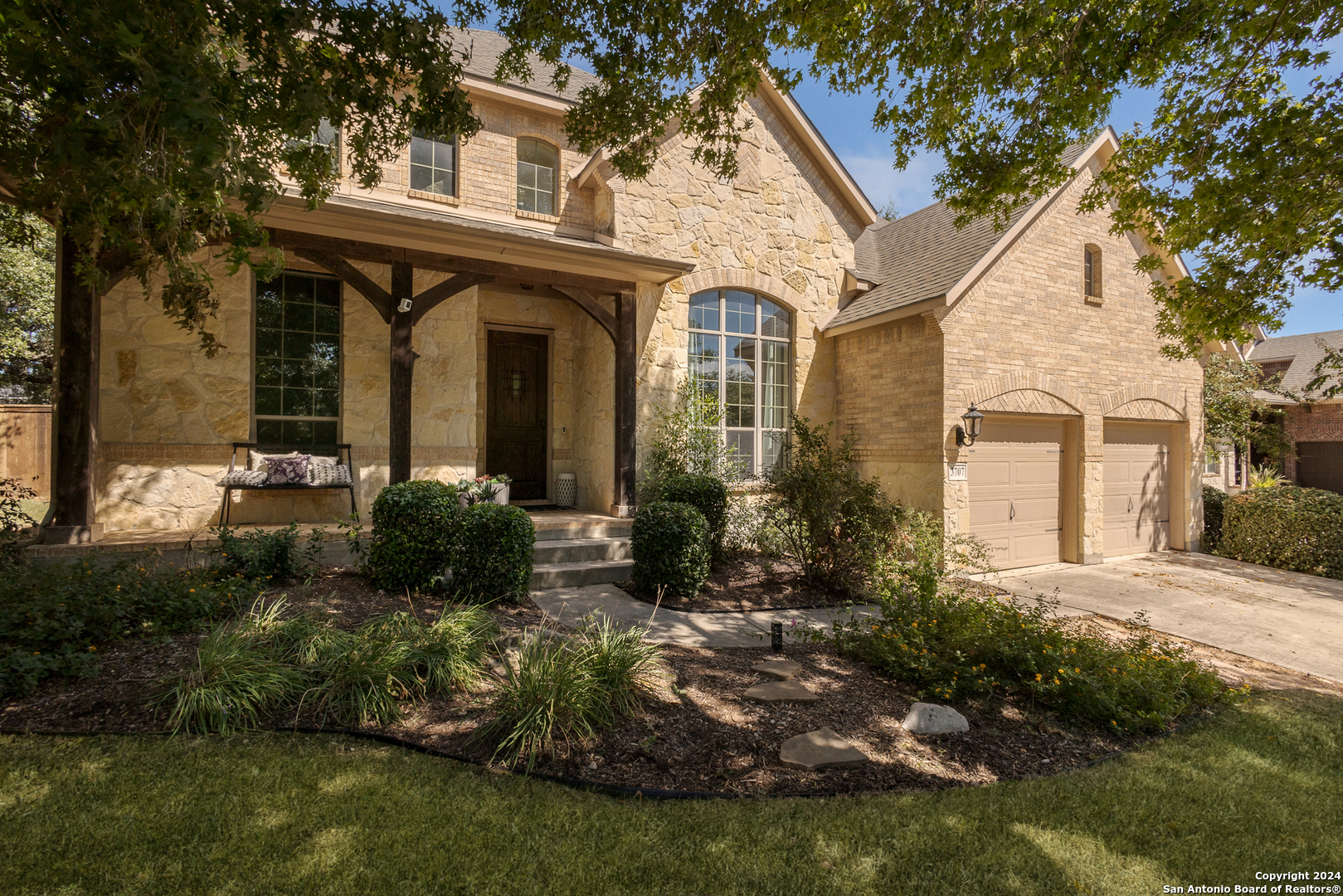 3707 SUNSET HTS