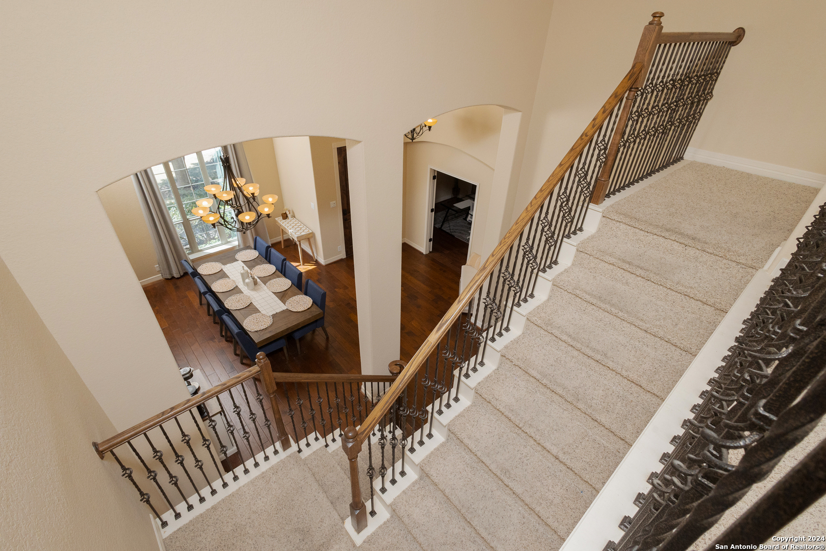 3707 SUNSET HTS