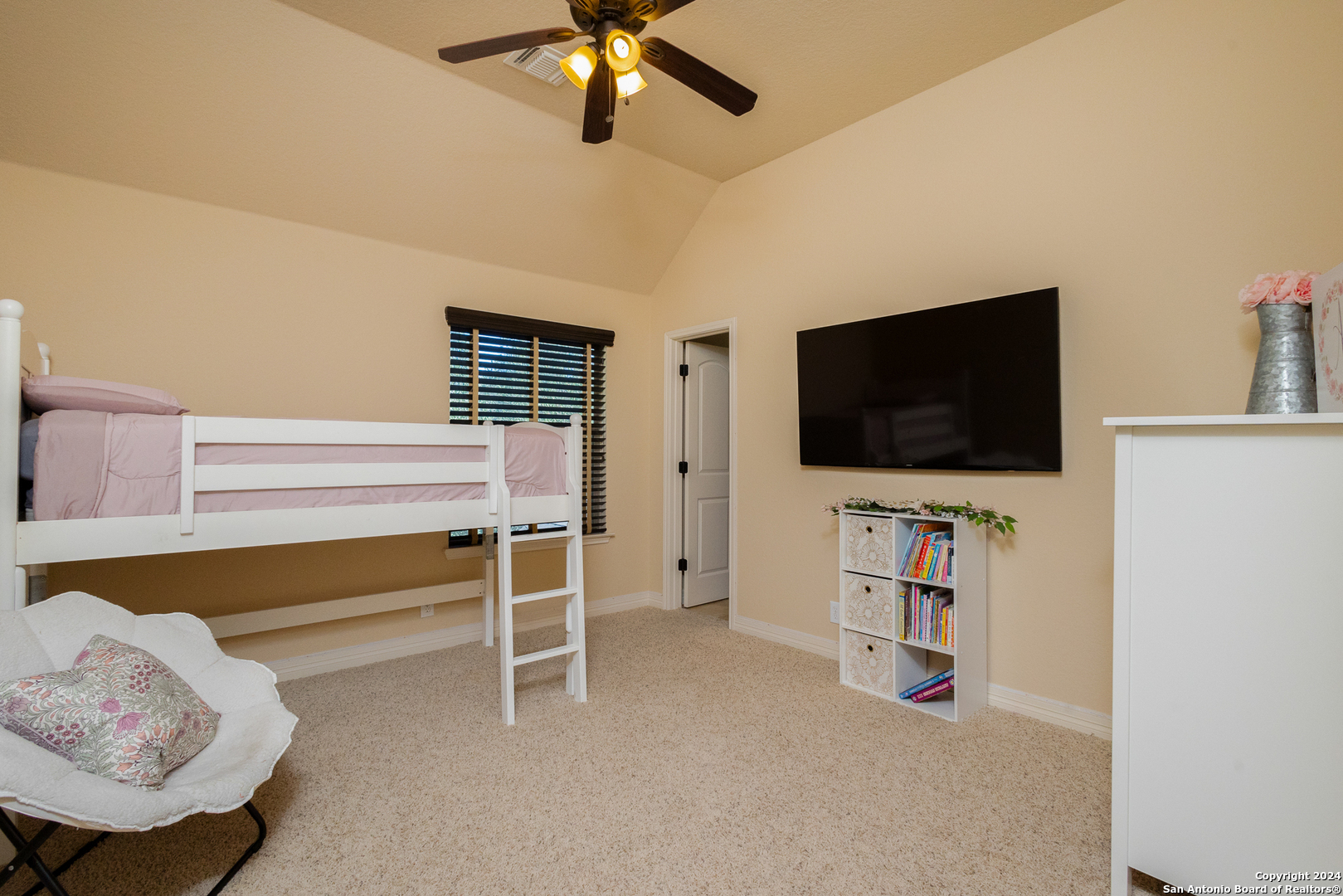 3707 SUNSET HTS