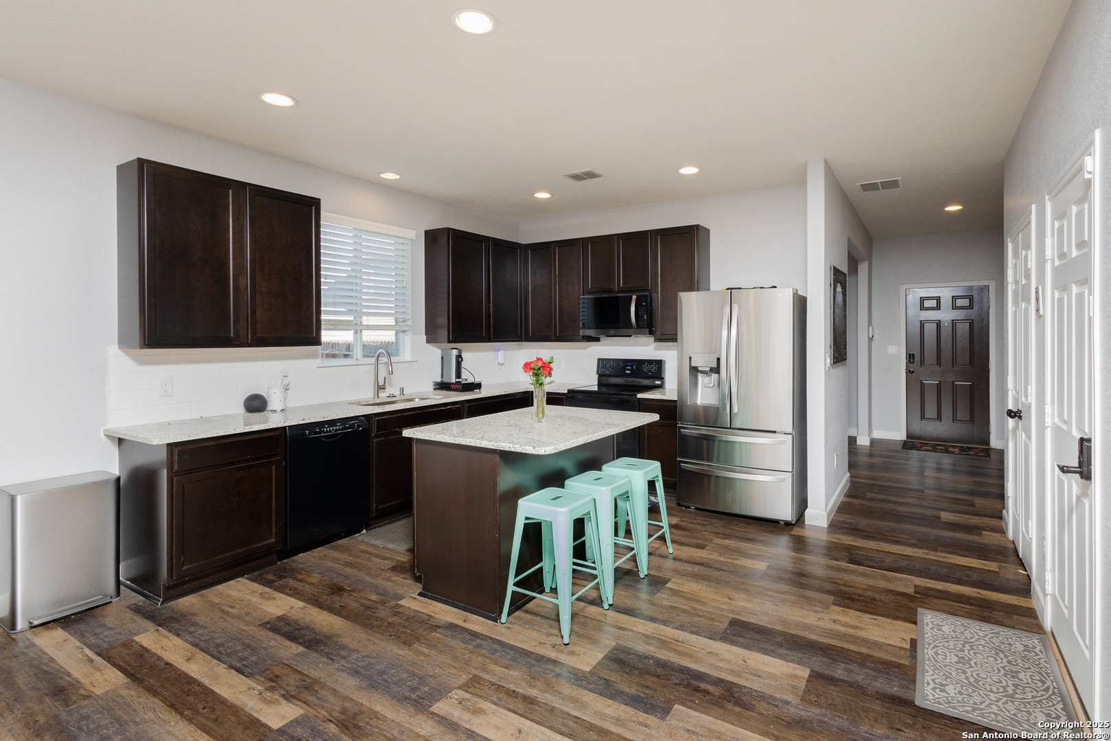 607 TRINITY MDW
