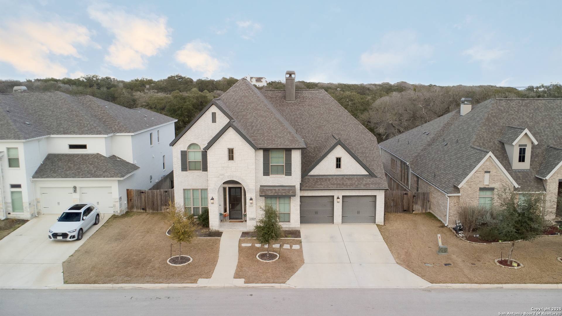 30170 Valley Run