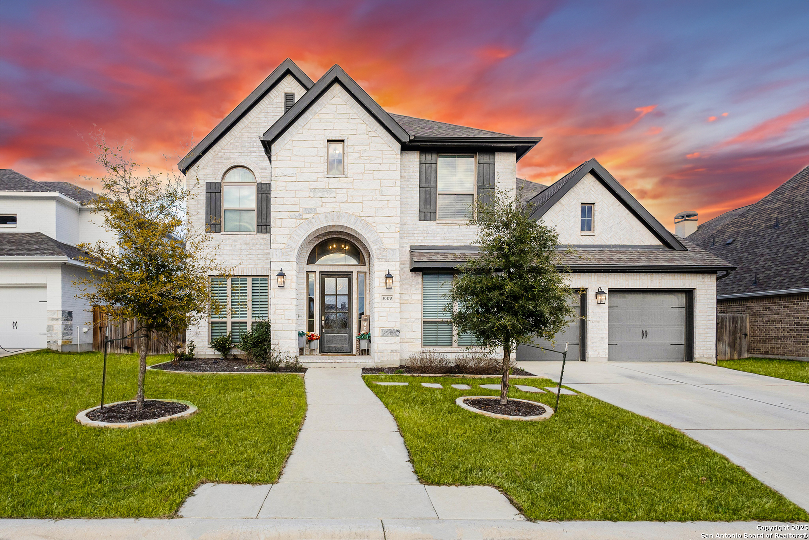 30170 Valley Run