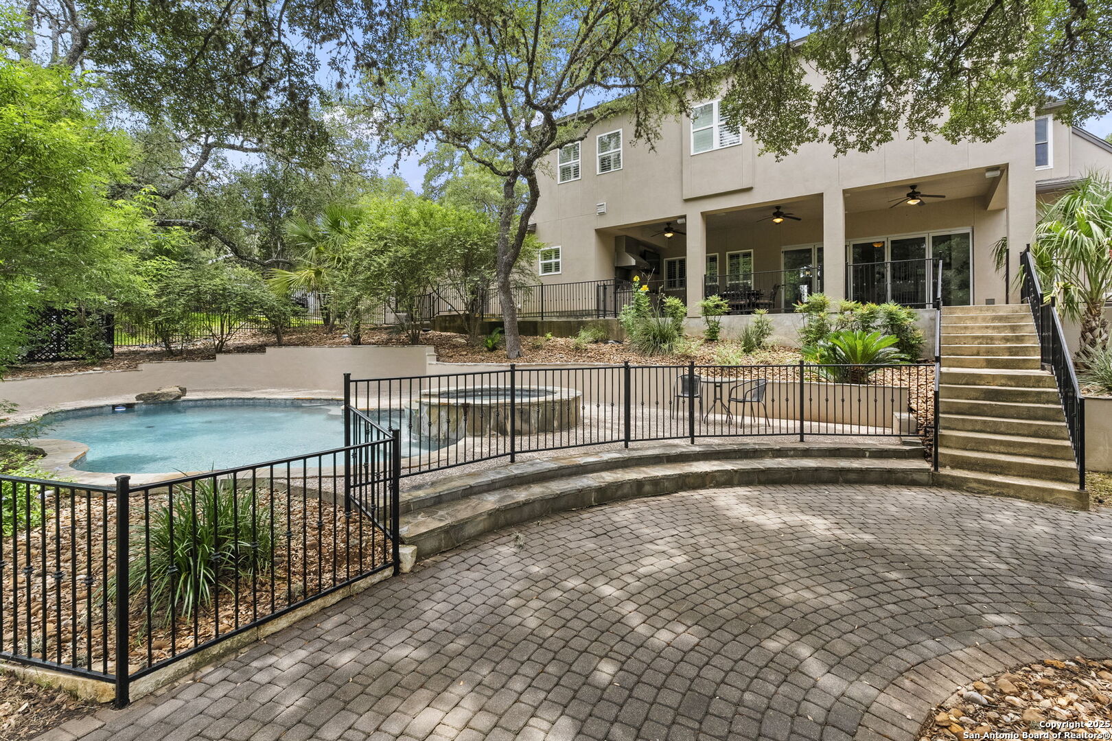 8532 Alydar Cir