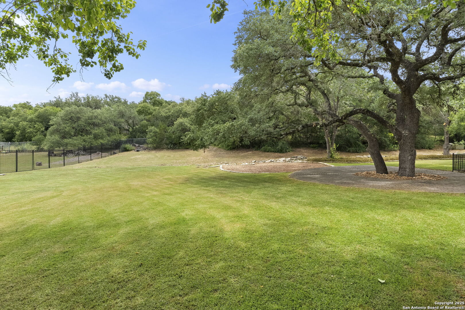 8532 Alydar Cir