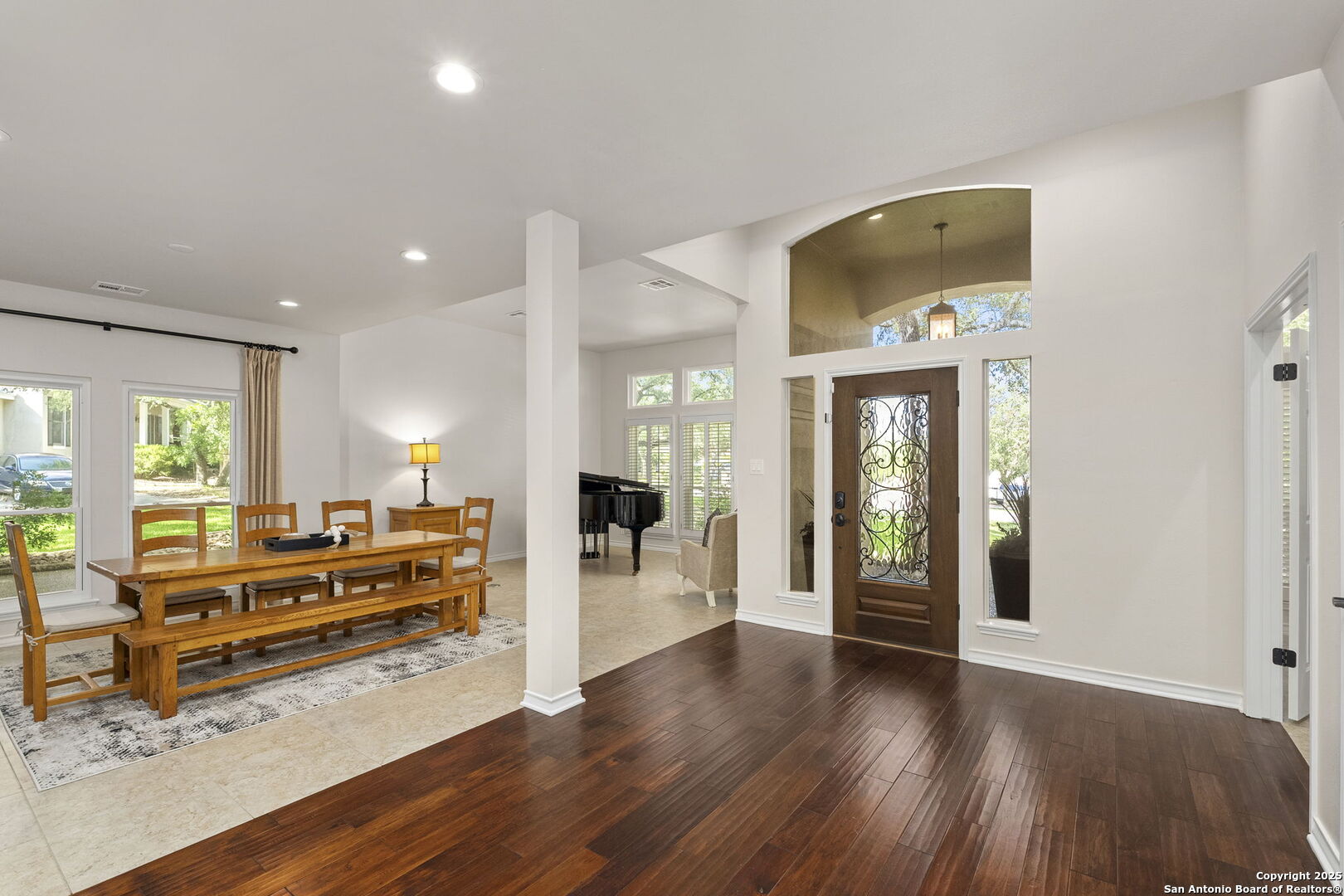 8532 Alydar Cir