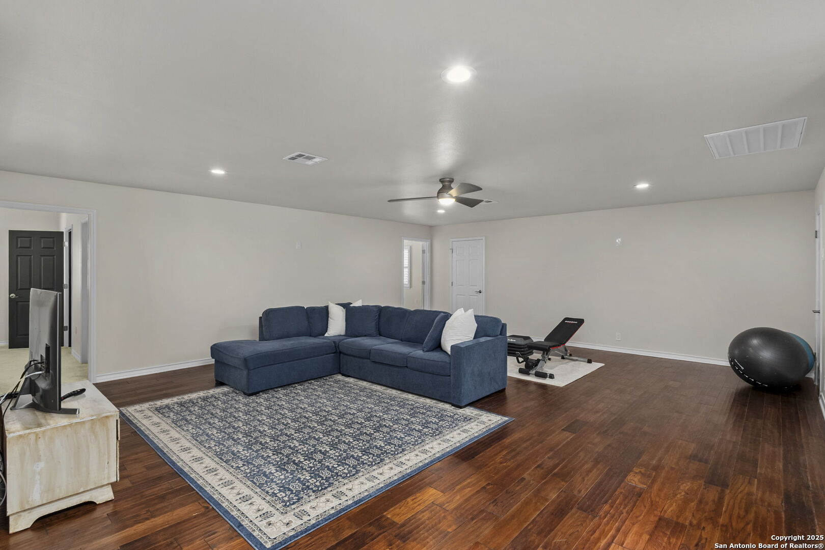 8532 Alydar Cir