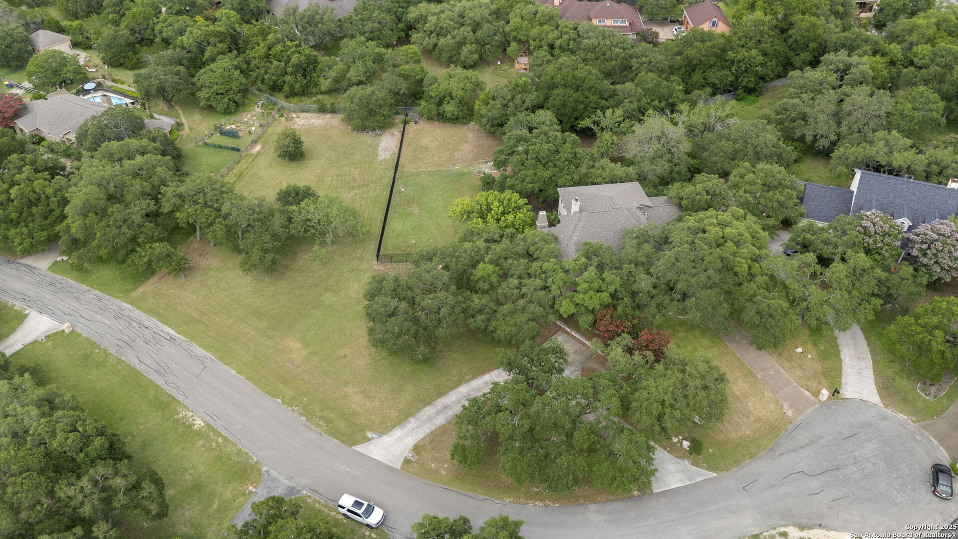 8532 Alydar Cir