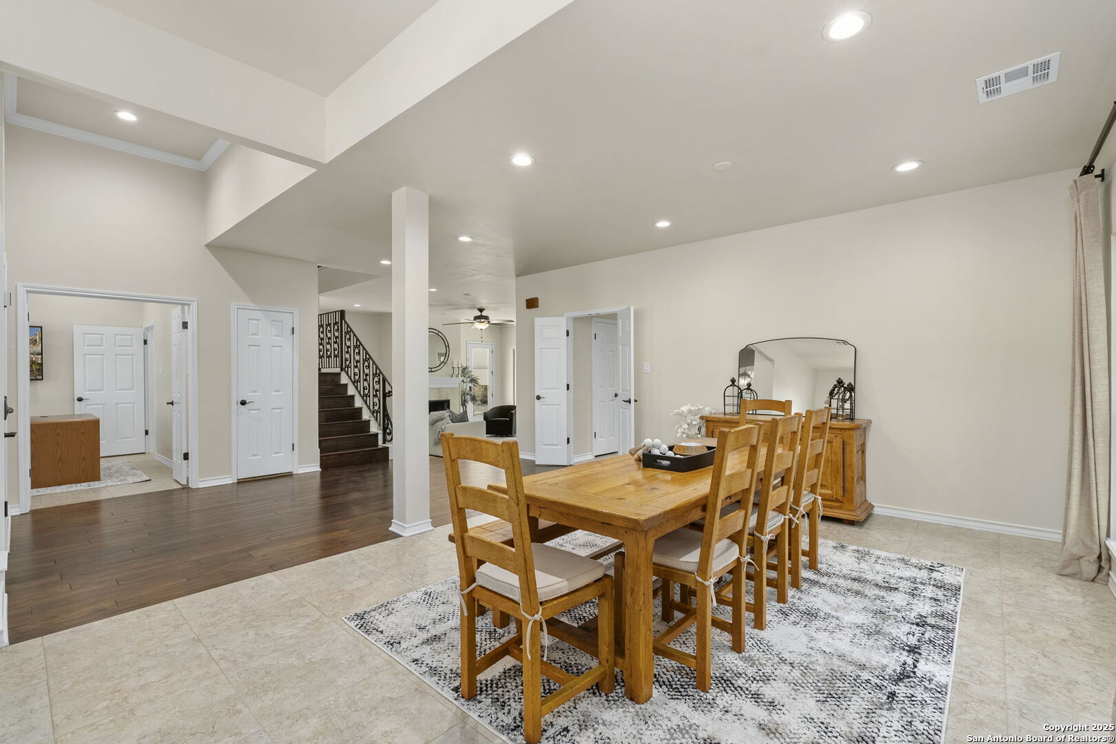 8532 Alydar Cir
