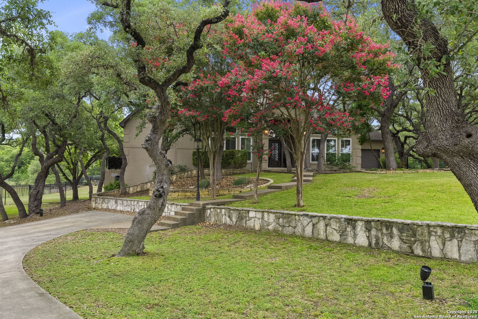 8532 Alydar Cir