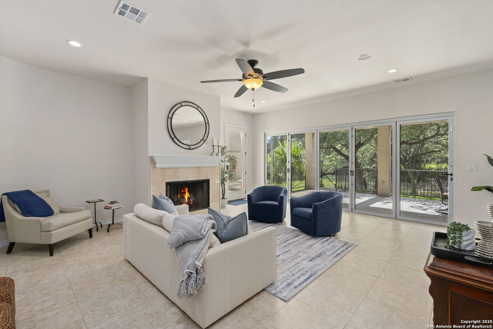 8532 Alydar Cir
