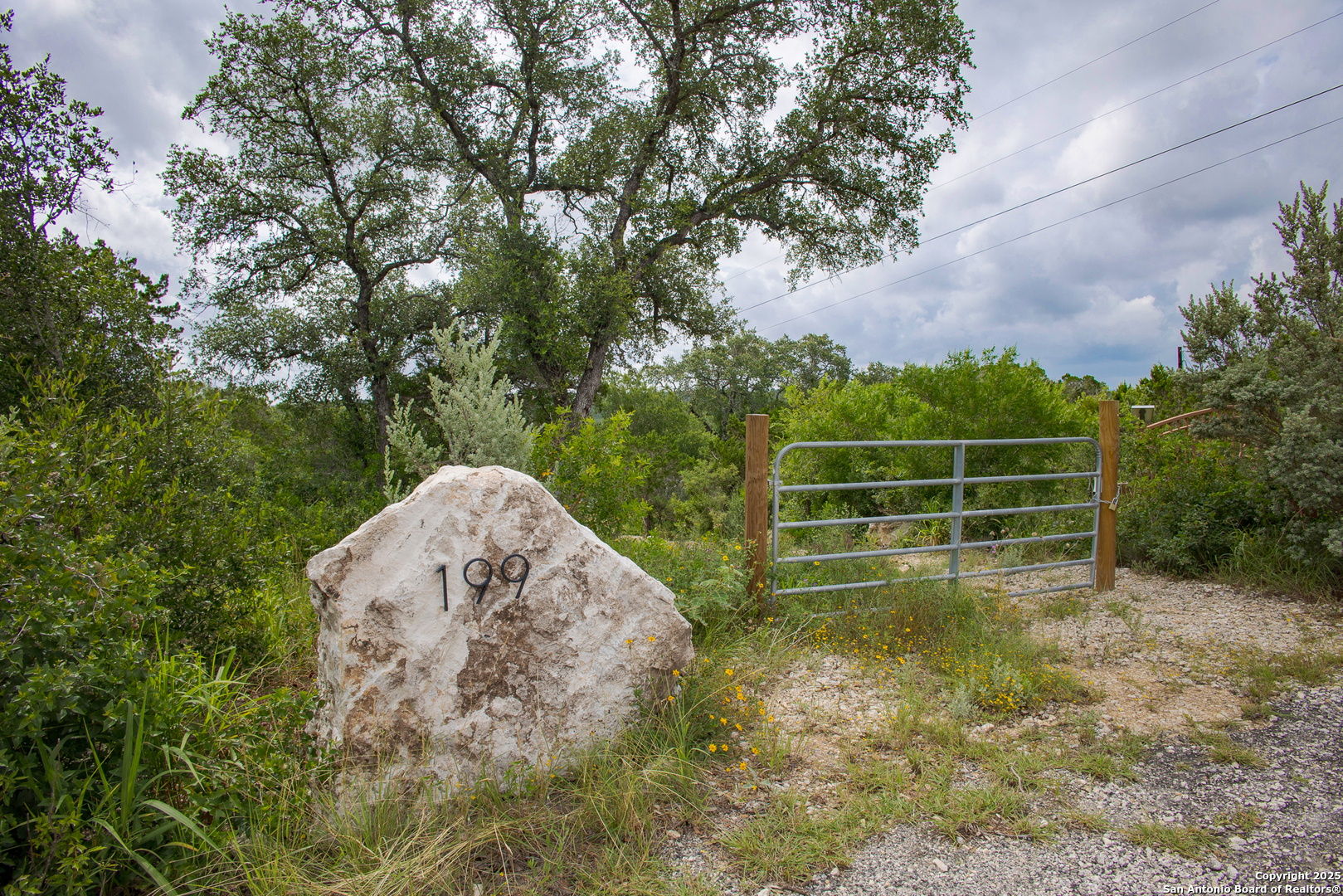 199 County Road 2733