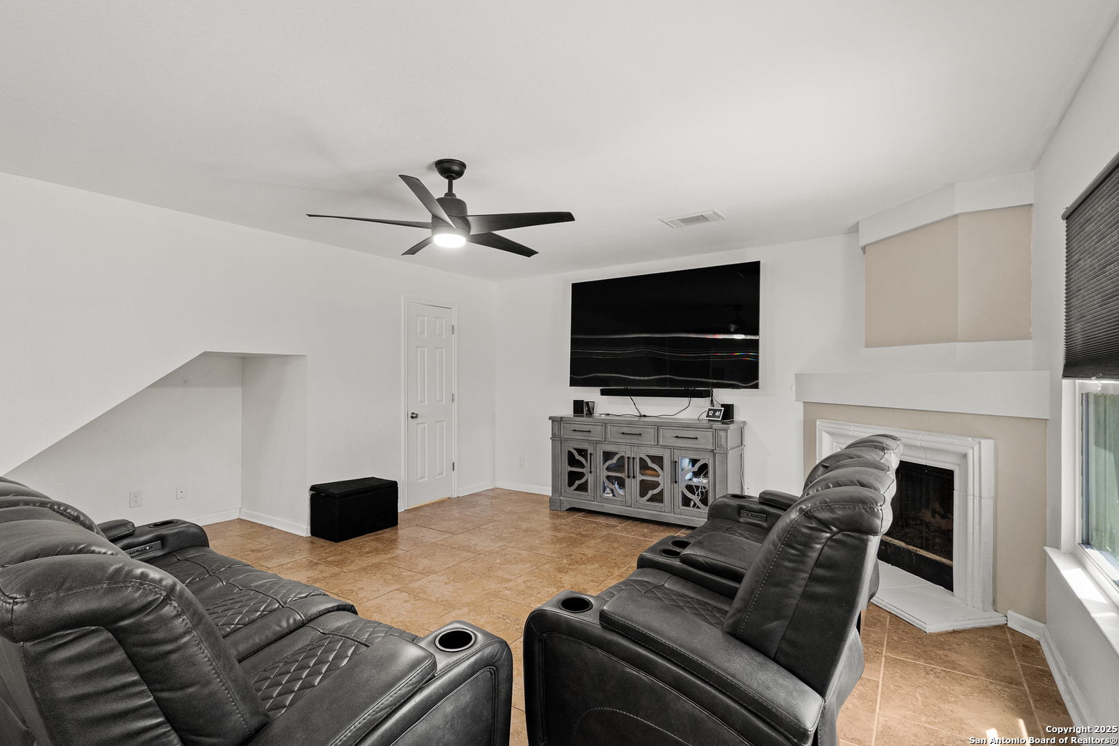 9703 Autumn Hollow