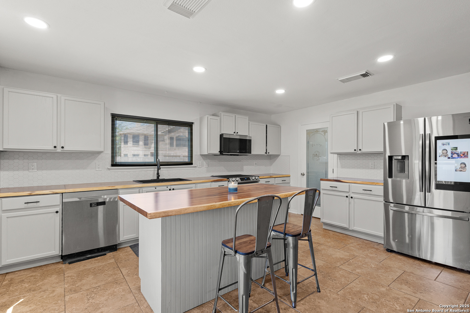 9703 Autumn Hollow