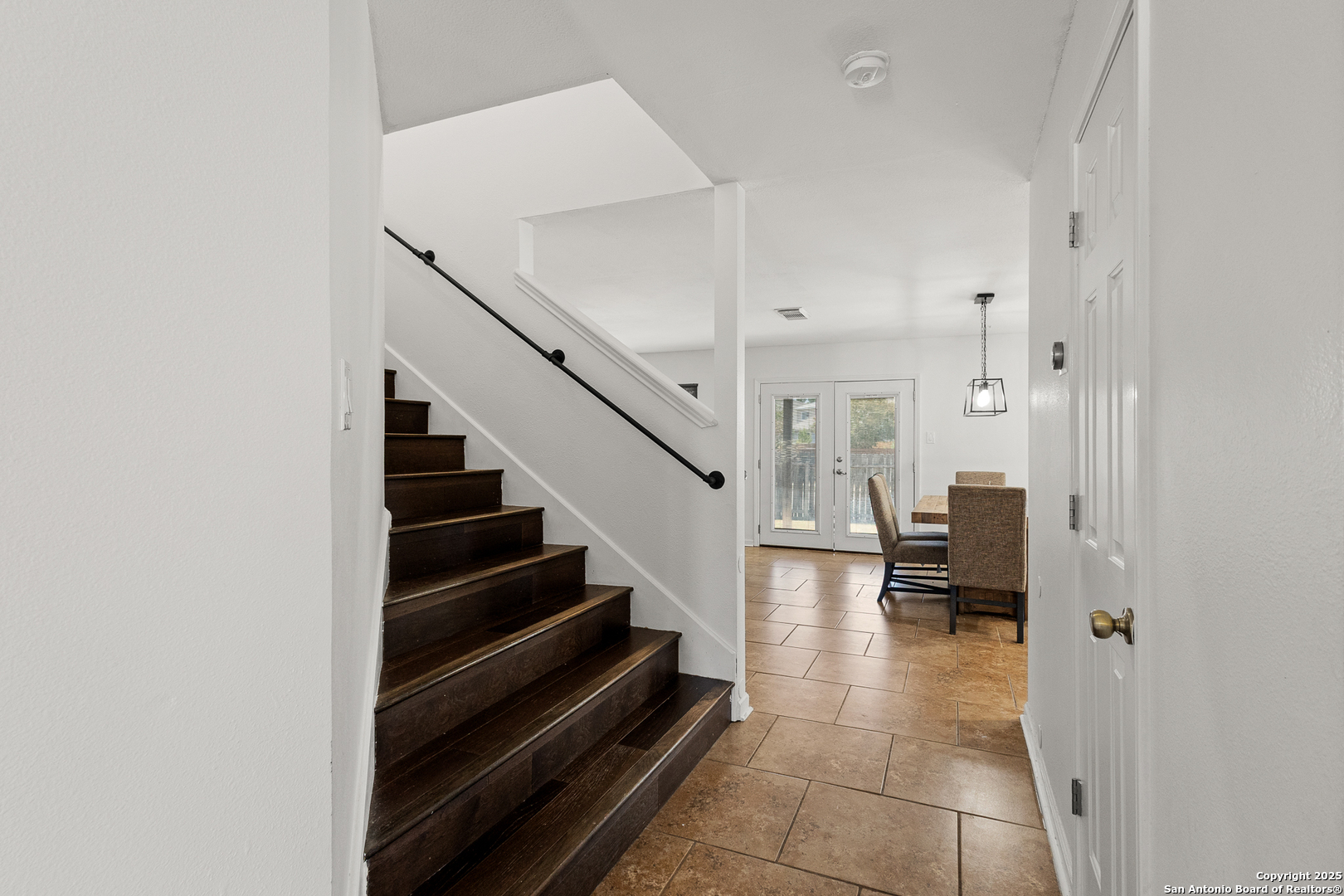 9703 Autumn Hollow