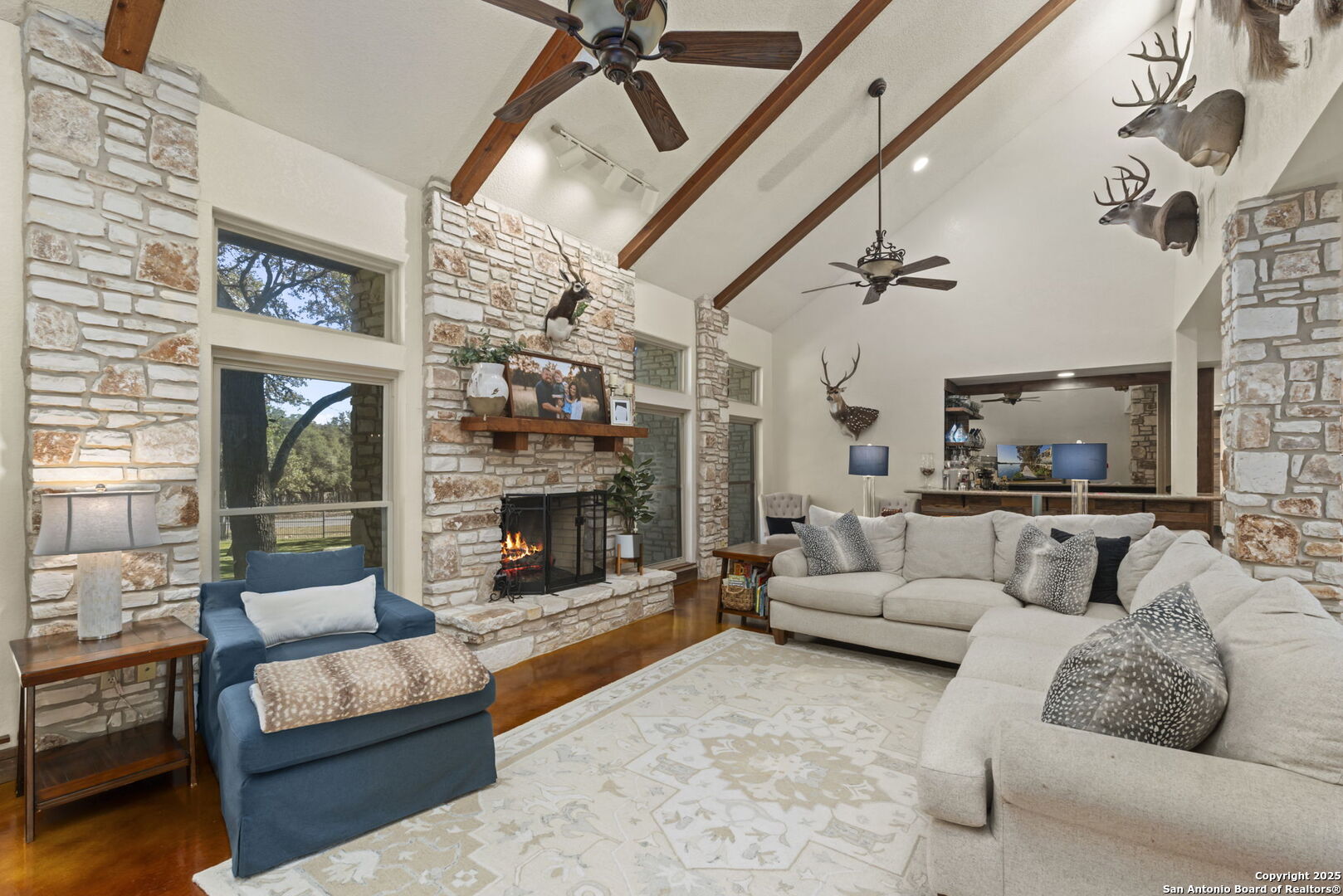 8707 Paisano Pass