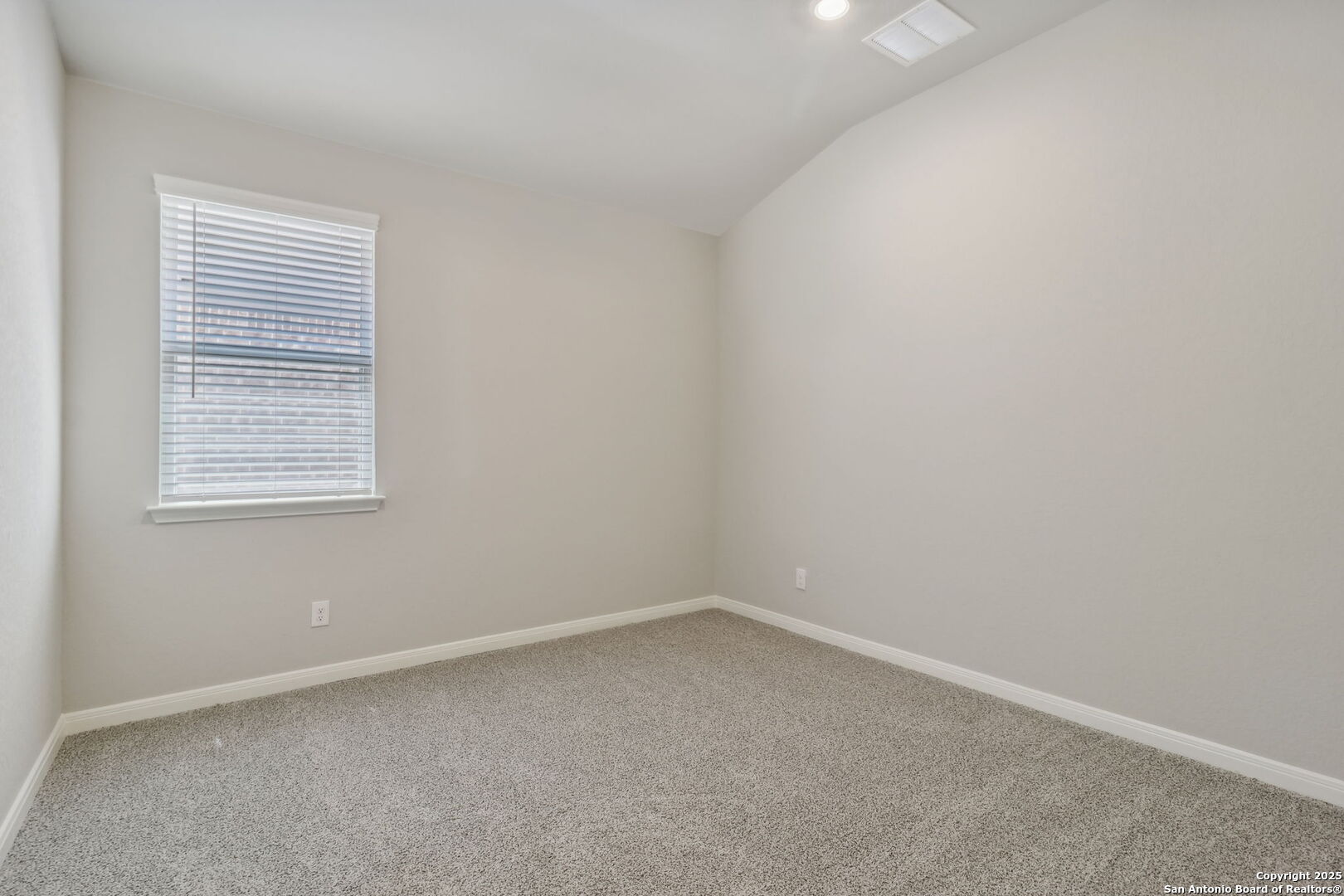 29507 Arrowtooth Blvd