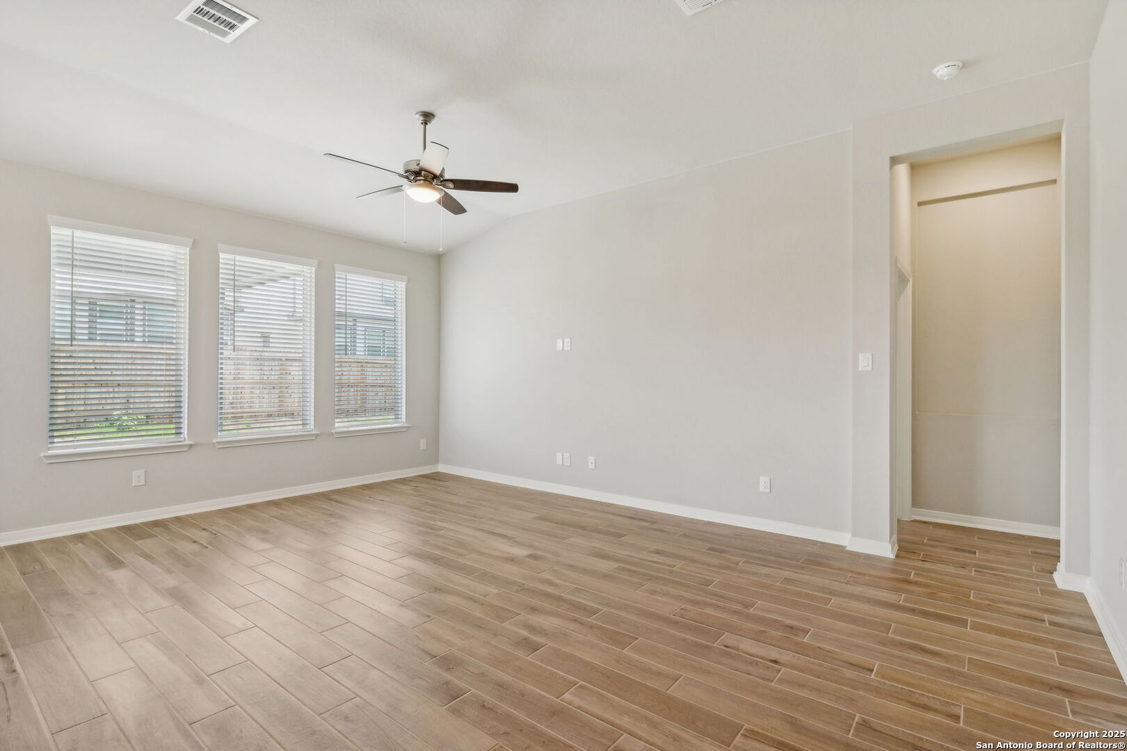 29507 Arrowtooth Blvd