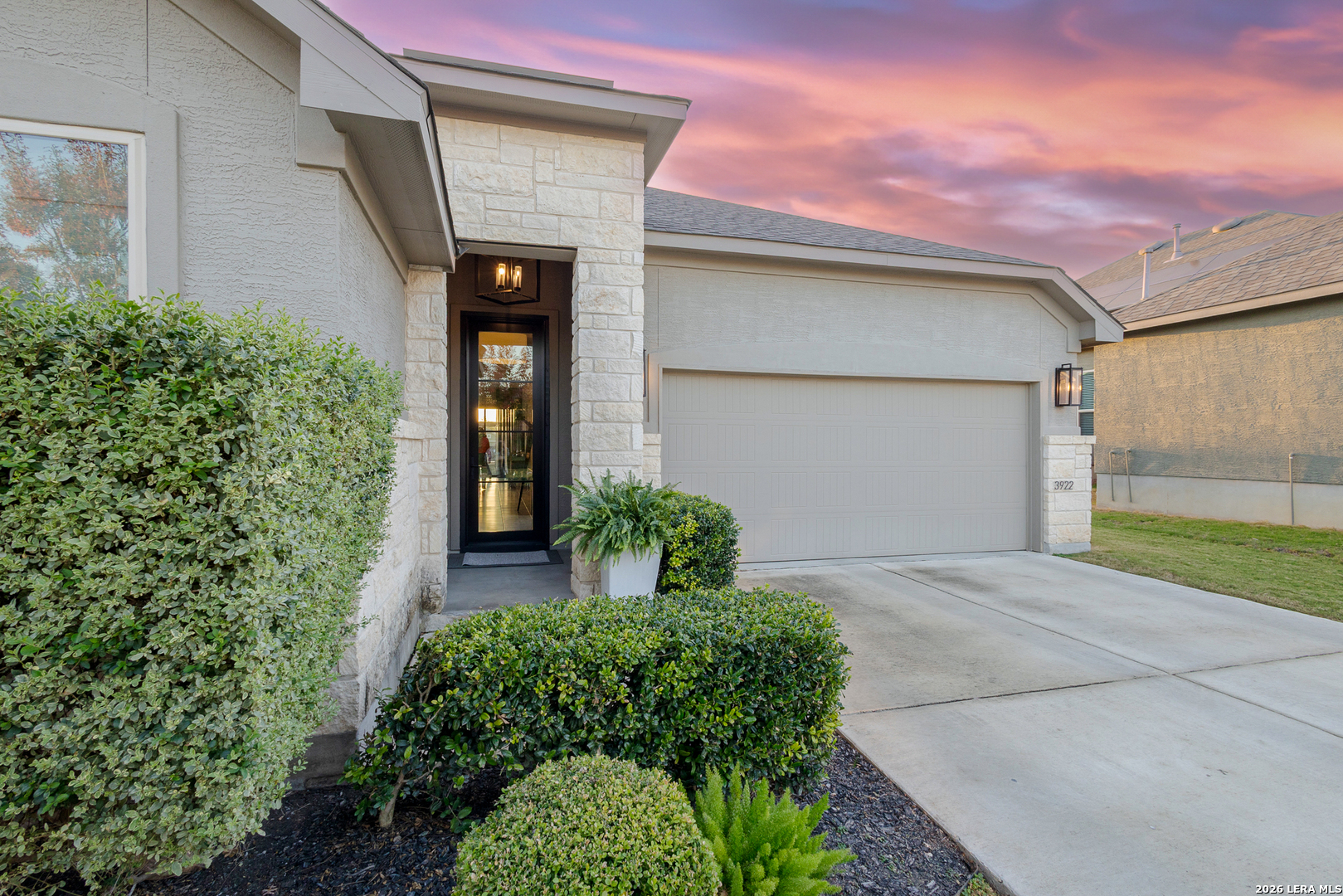 3922 Brazos Bend