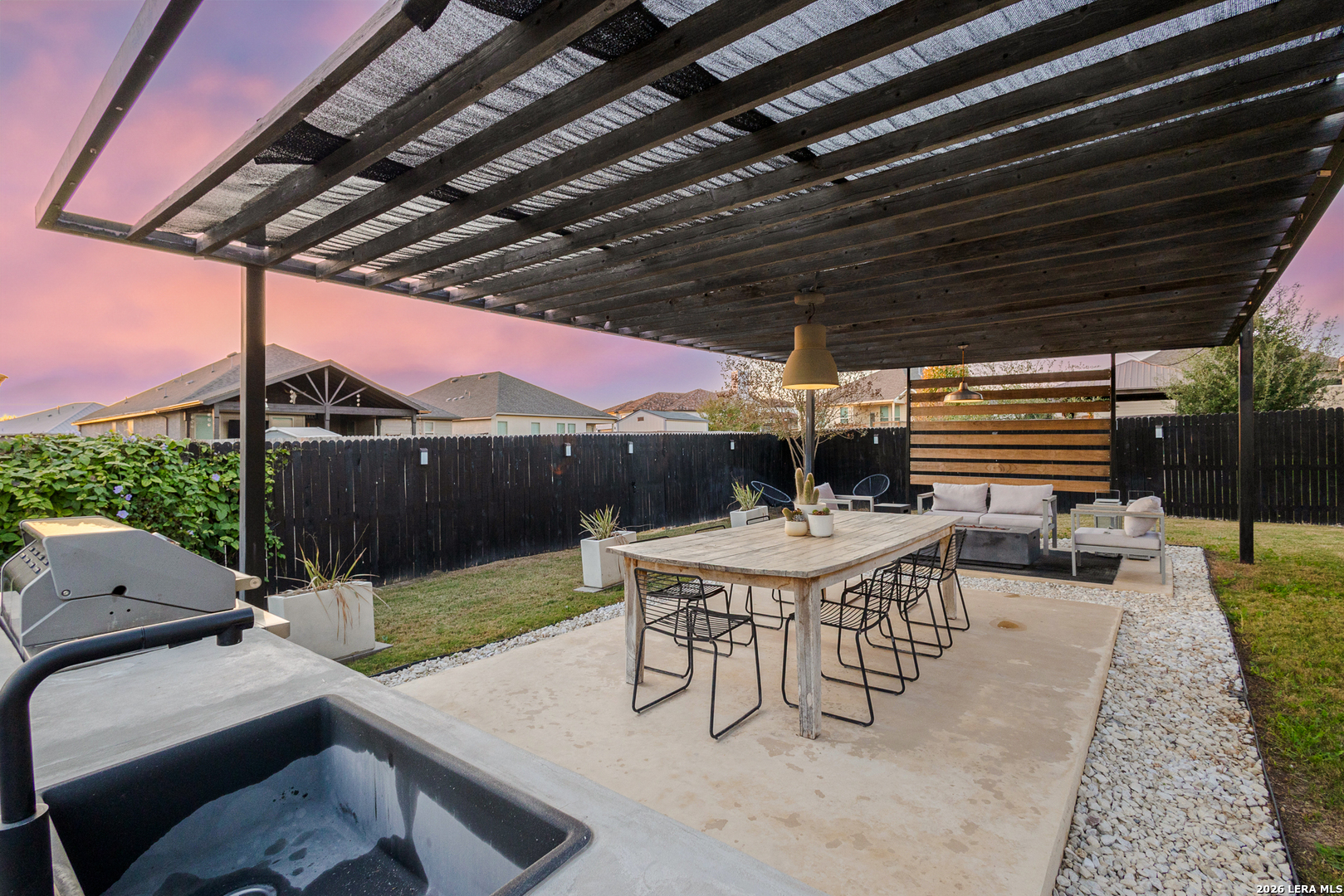 3922 Brazos Bend