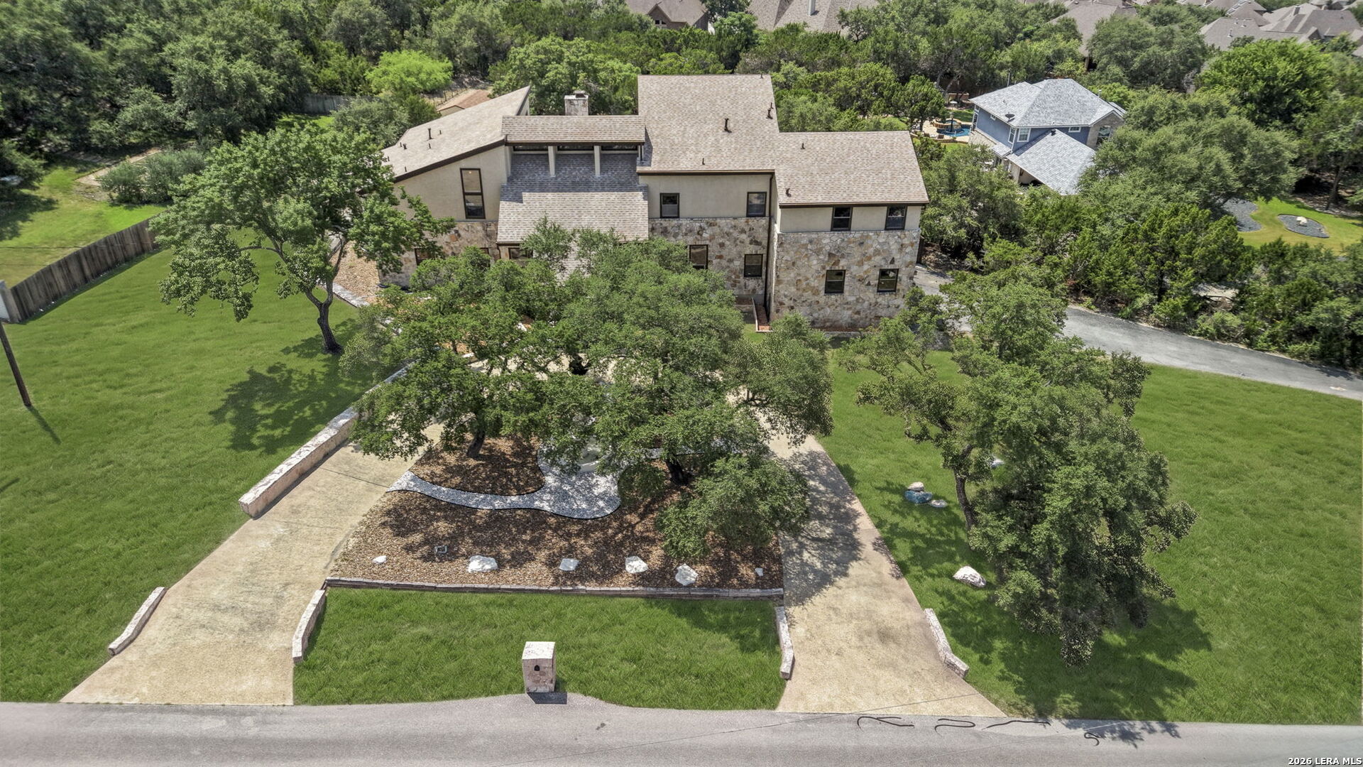 8726 Mountain Top