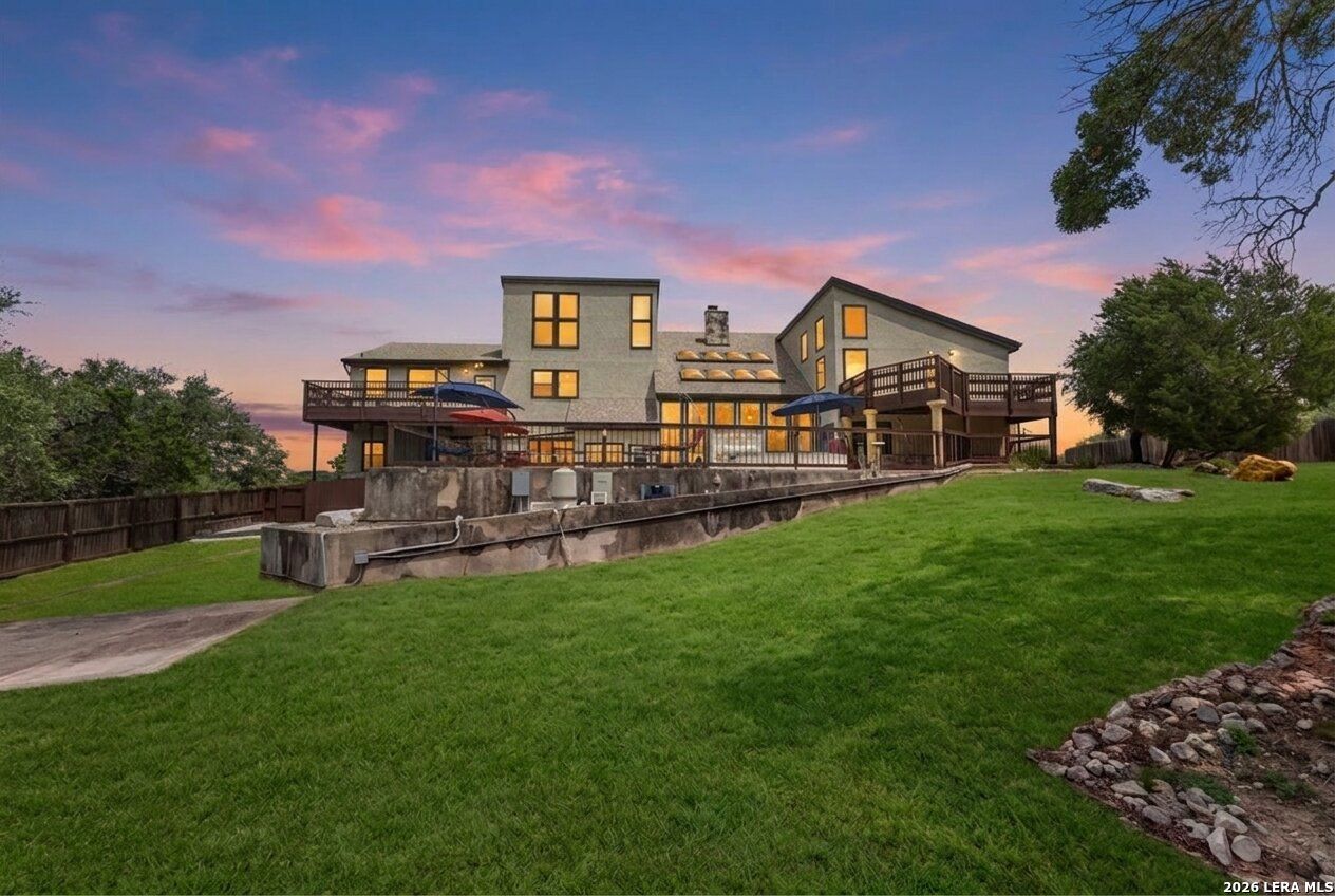 8726 Mountain Top