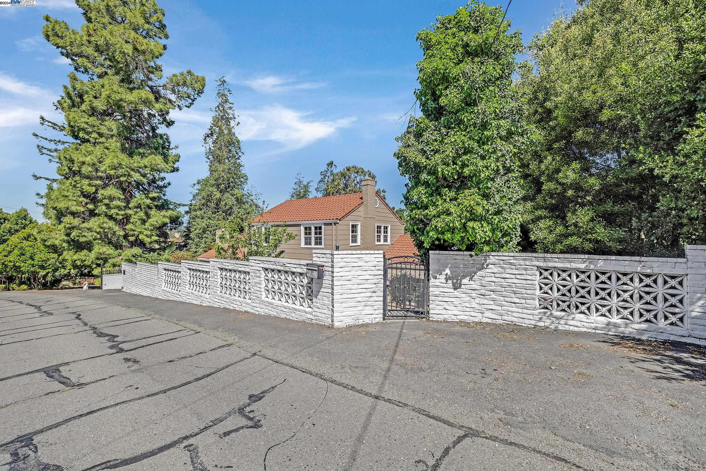 4055 Sequoyah Rd