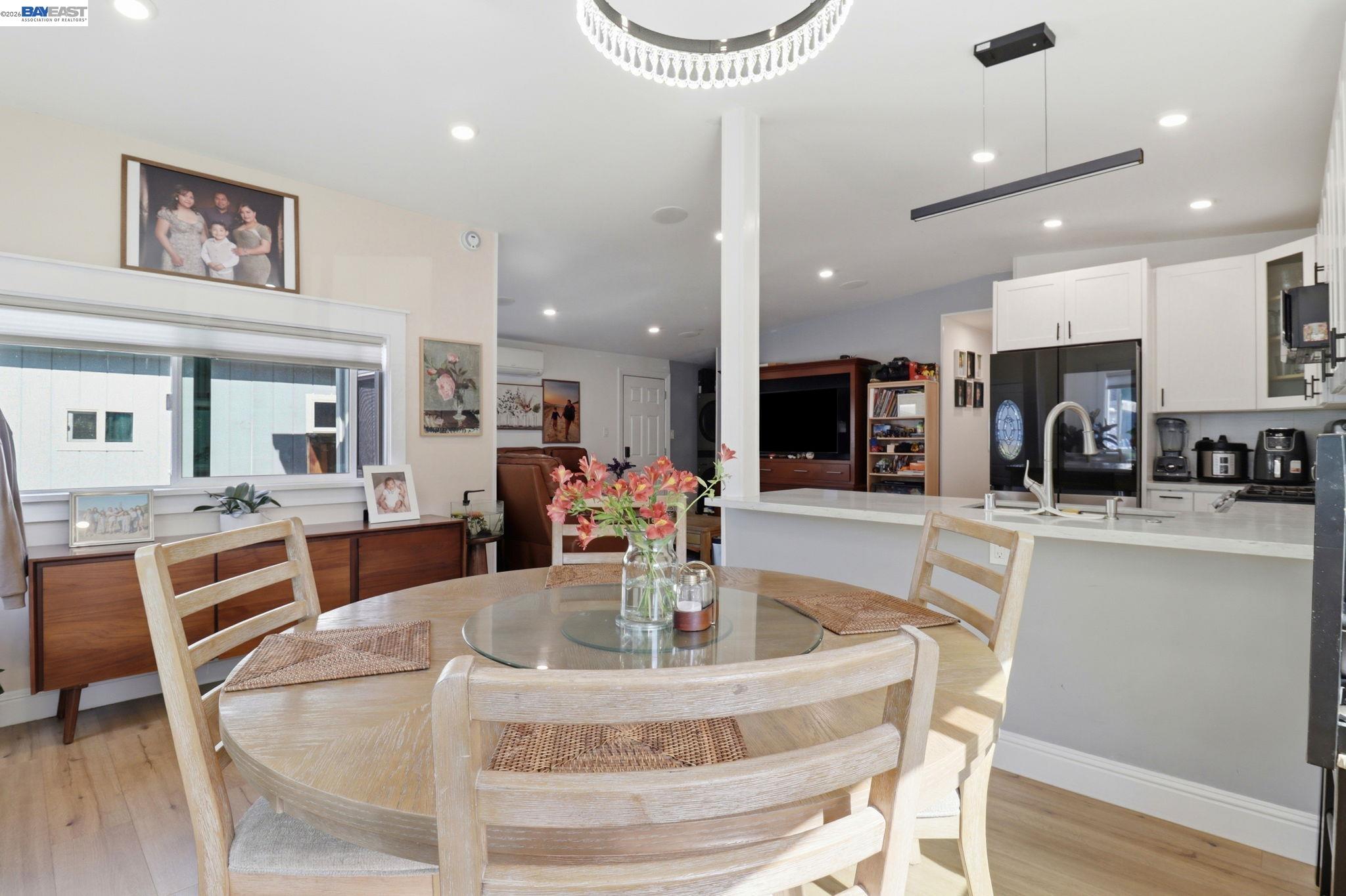 1530 Armstrong # 75