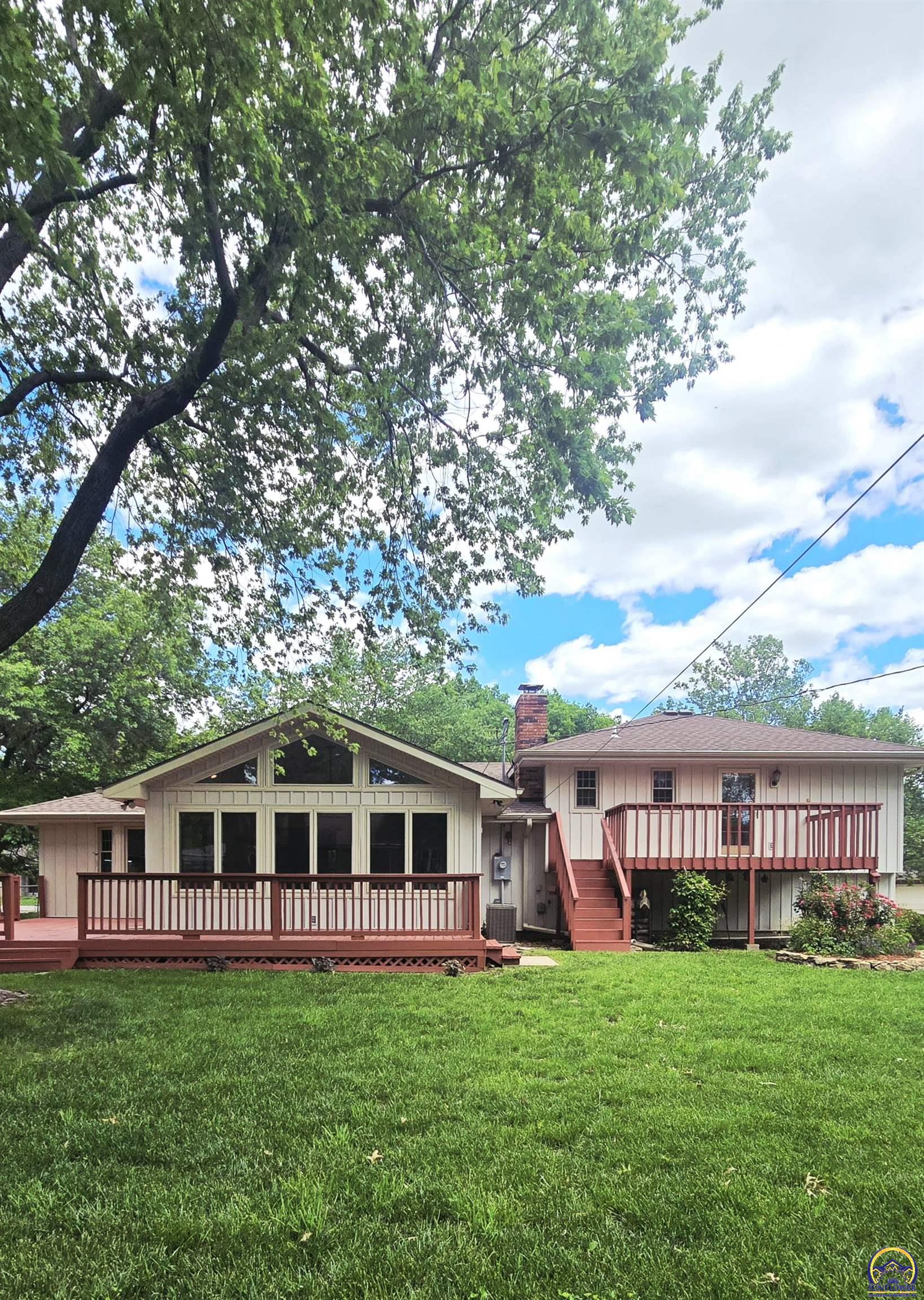 3213 SE Arbor DR