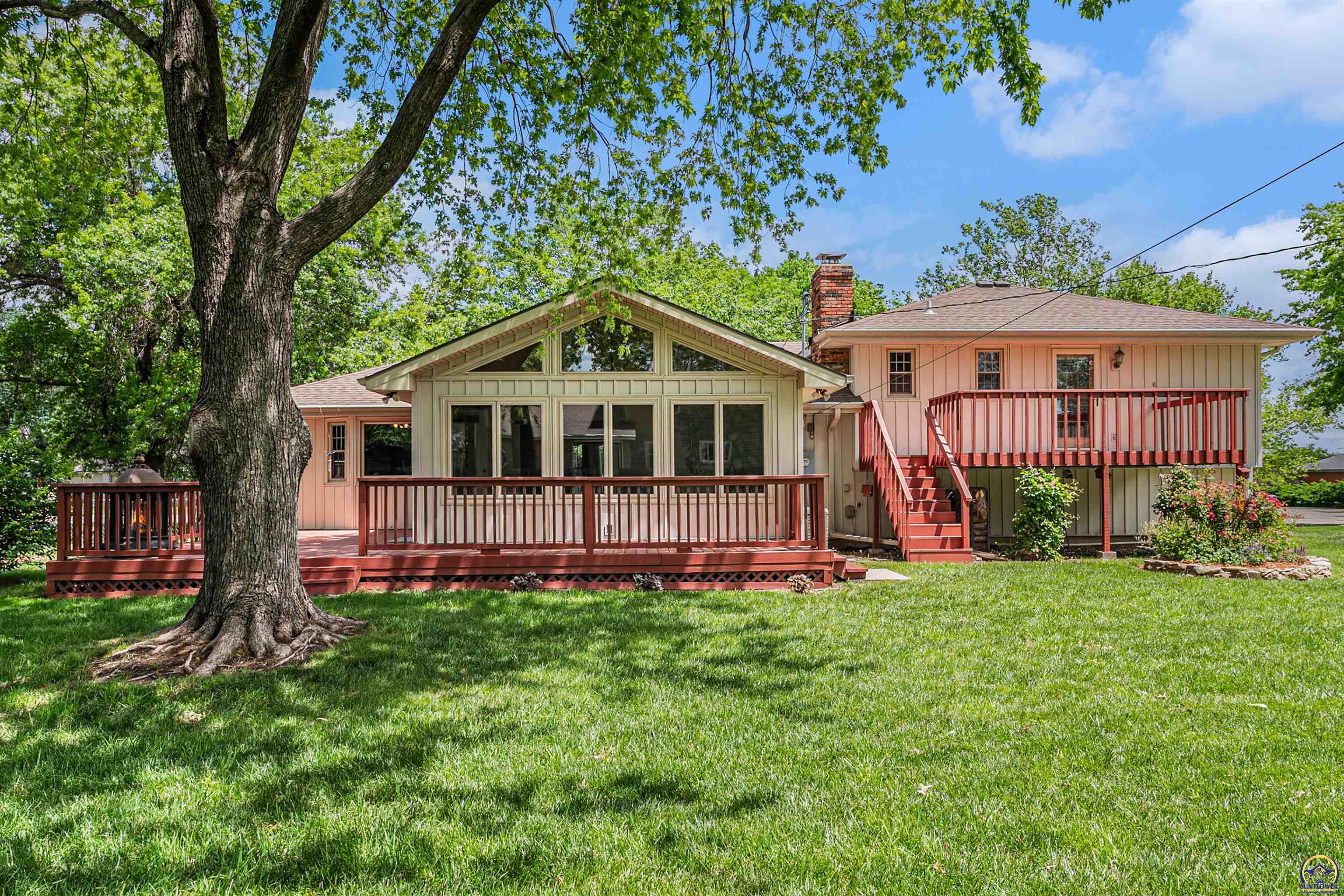3213 SE Arbor DR