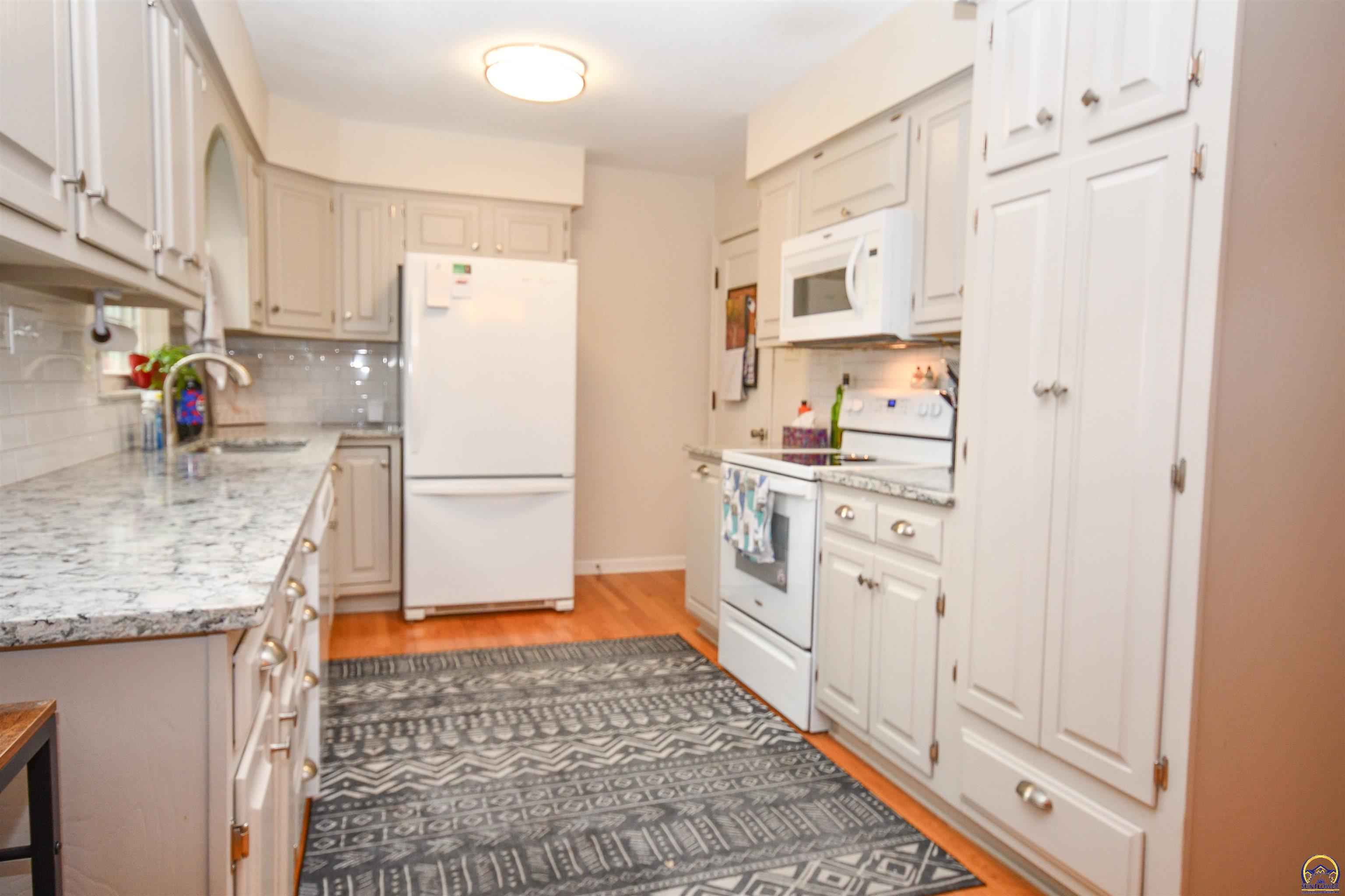 715 NW 35th ST