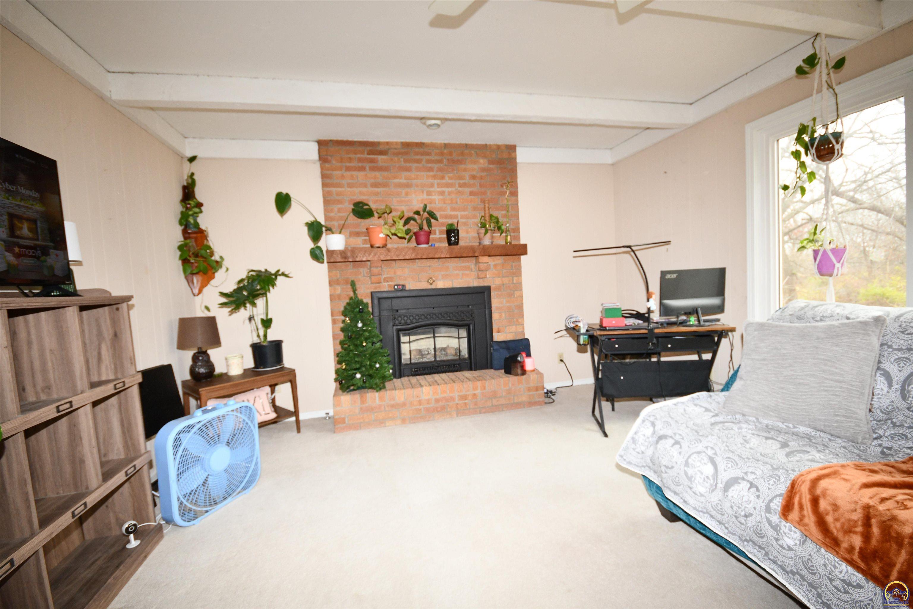 715 NW 35th ST