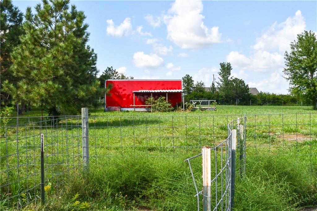 3827 SE 45th Street