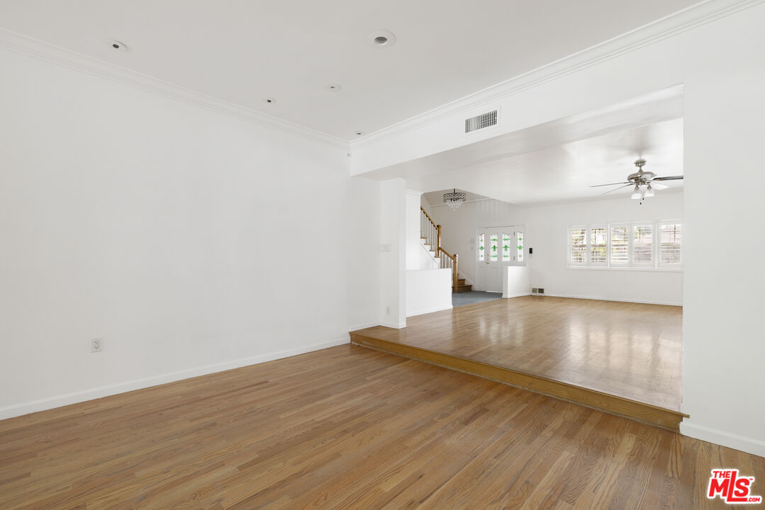 4309 Gentry Ave