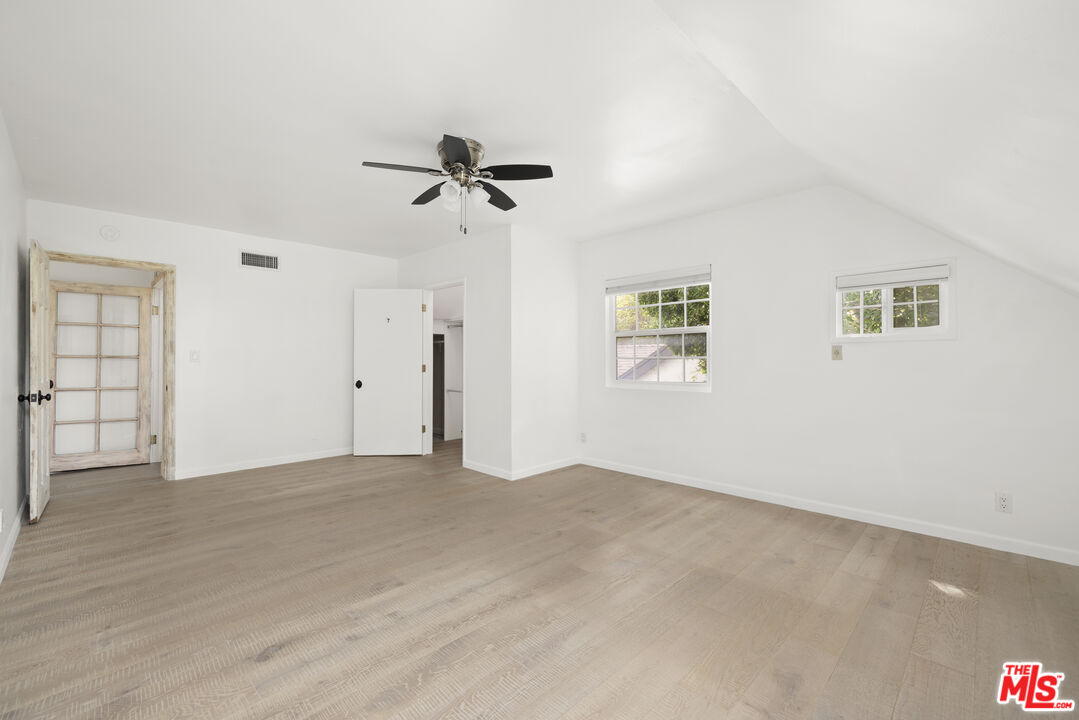 4309 Gentry Ave