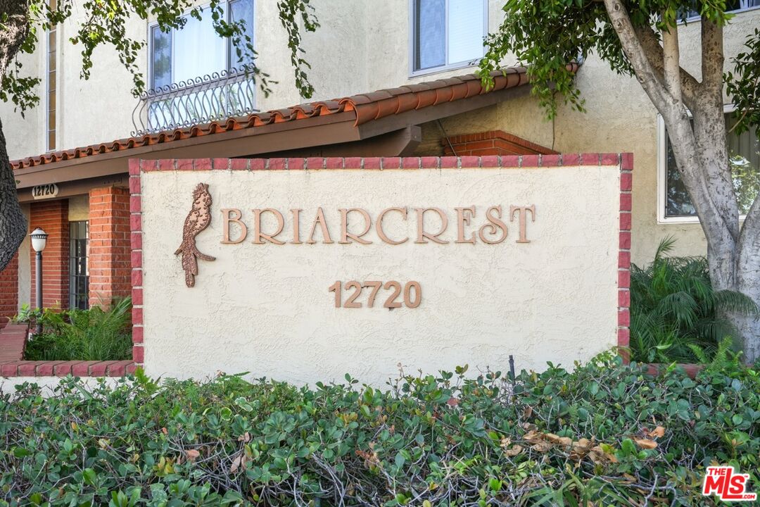 12720 Burbank Blvd Unit: 114