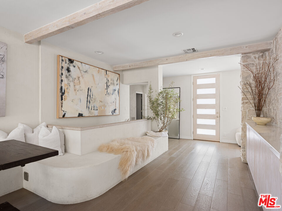 3434 Oak Glen Dr