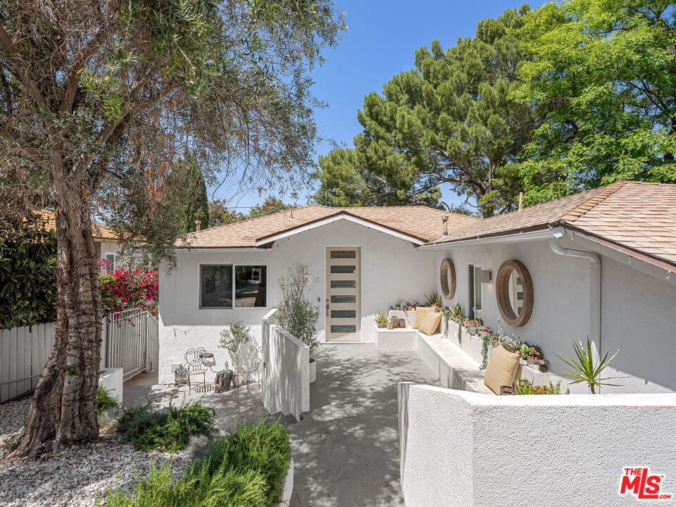 3434 Oak Glen Dr