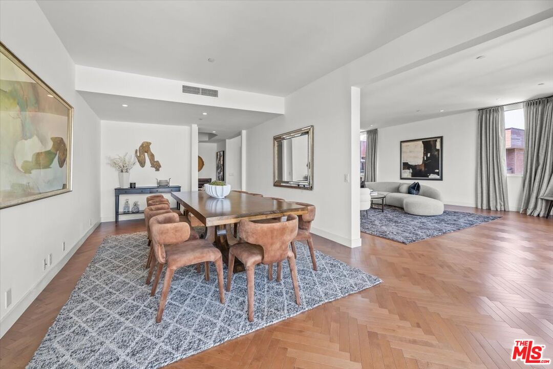 300 N Swall Dr Unit: 452