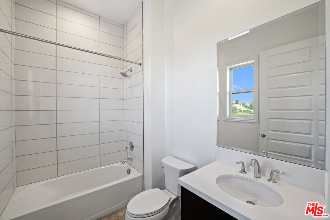 10615 Wood Briar Ct